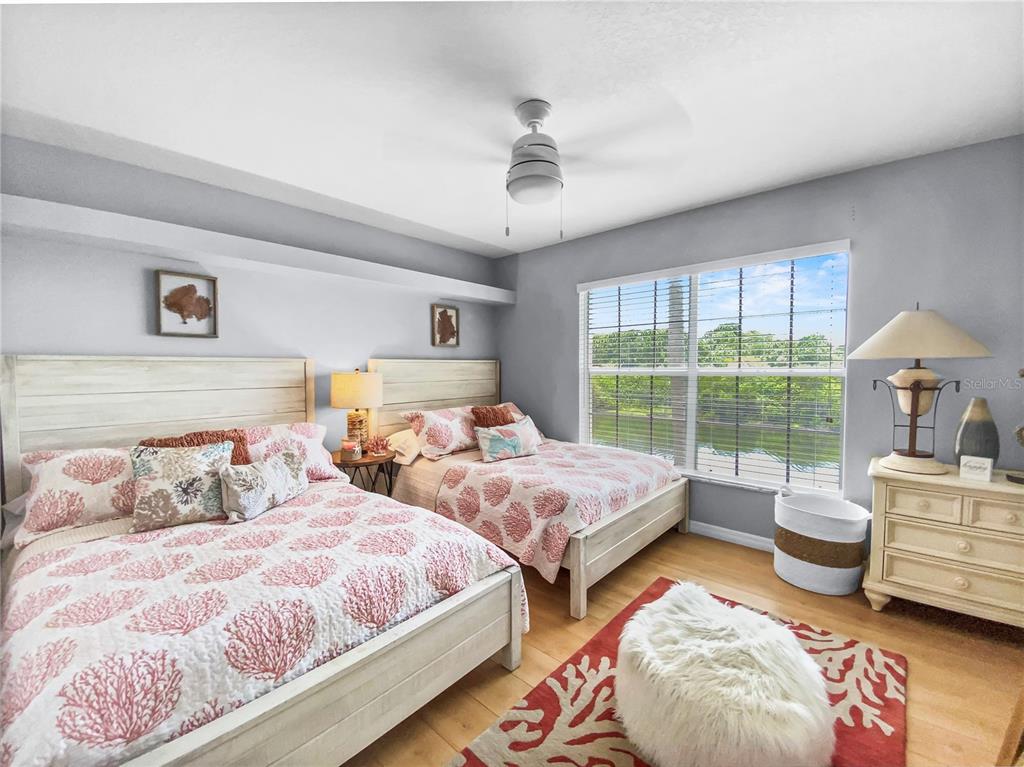 PINESTONE AT PALMER RANCH - Residential Lease