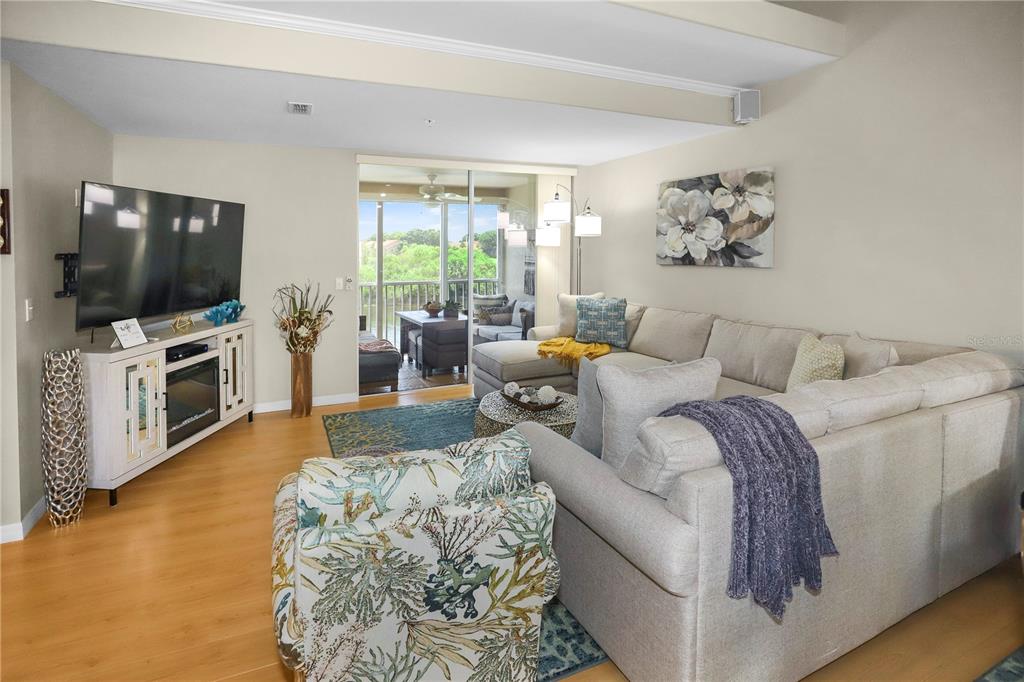 PINESTONE AT PALMER RANCH - Residential Lease
