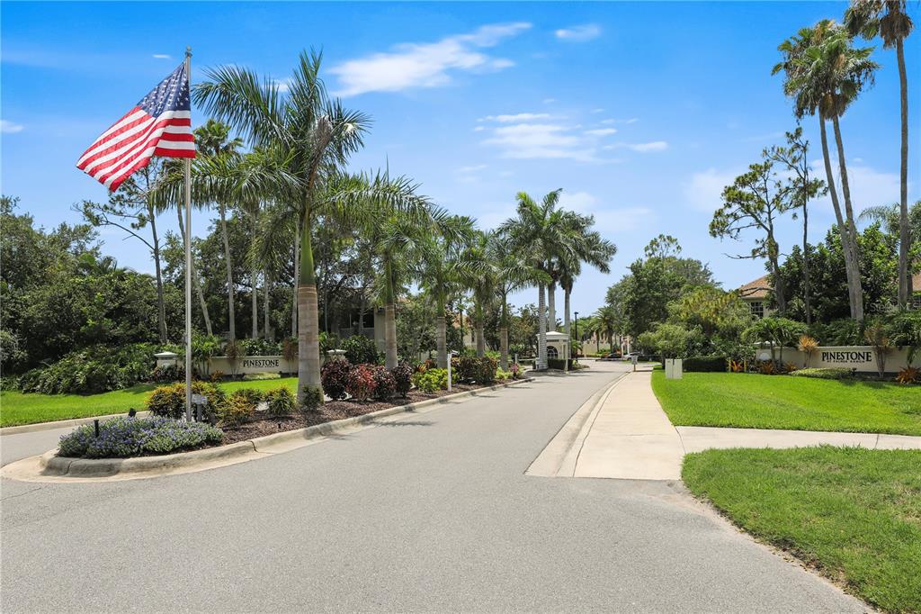 PINESTONE AT PALMER RANCH - Residential Lease
