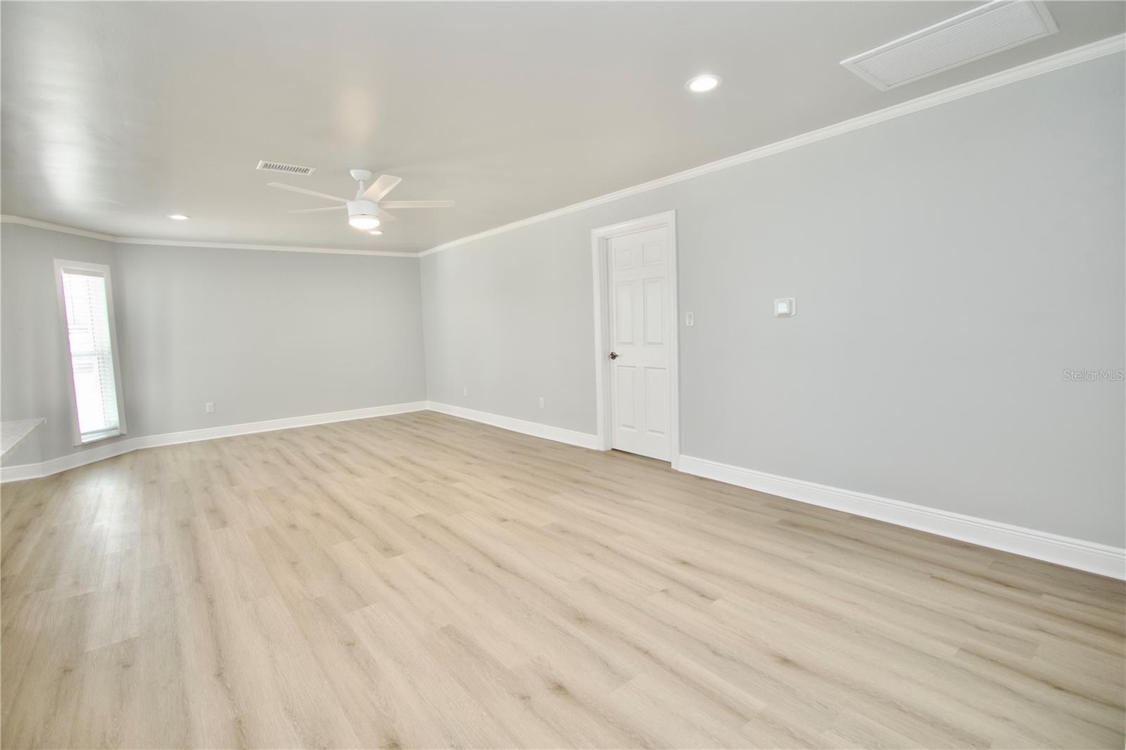 FLOR A MAR - Residential