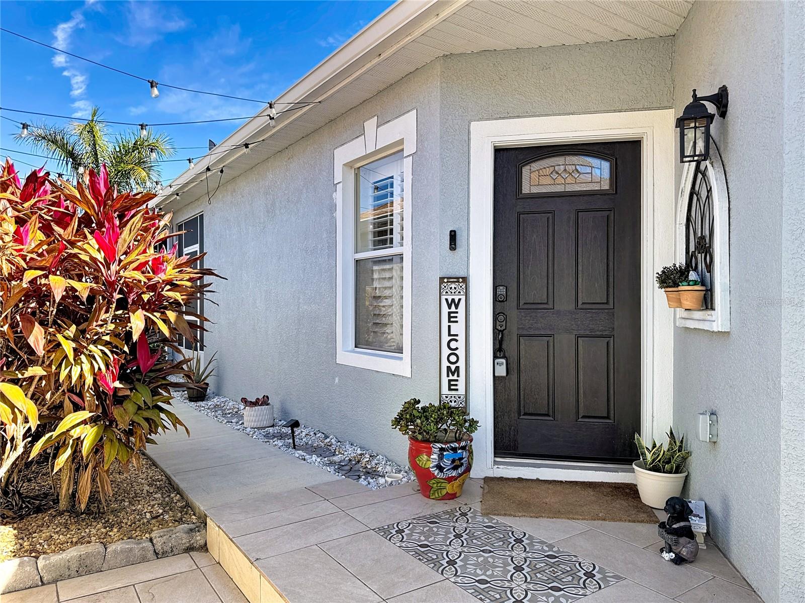 7526 SURREY PINES DRIVE