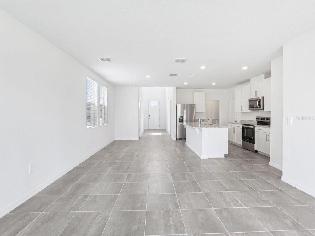 Photo of 11341 Bellewood Terrace, Parrish, FL 34219 (MLS # TB8546427)