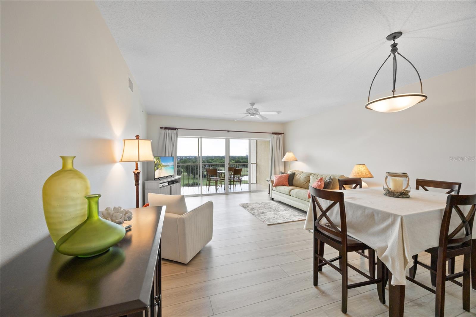 COUNTRY CLUB CONDO AT EAST BAY - Residential