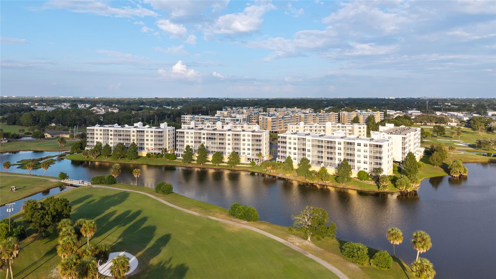 COUNTRY CLUB CONDO AT EAST BAY - Residential