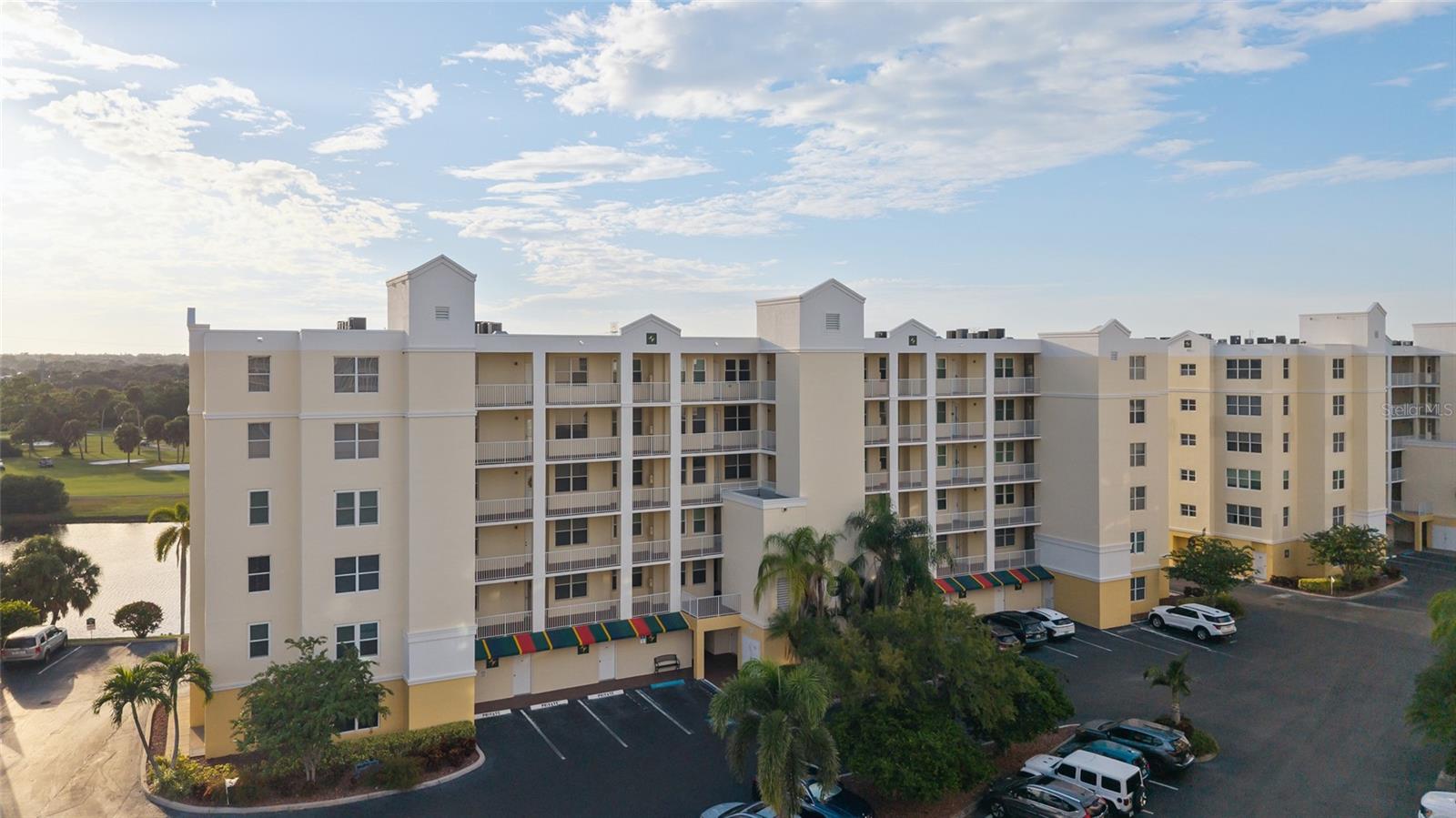 COUNTRY CLUB CONDO AT EAST BAY - Residential