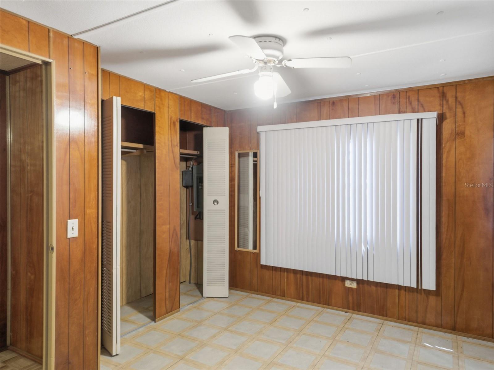 METES AND BOUNDS - Residential