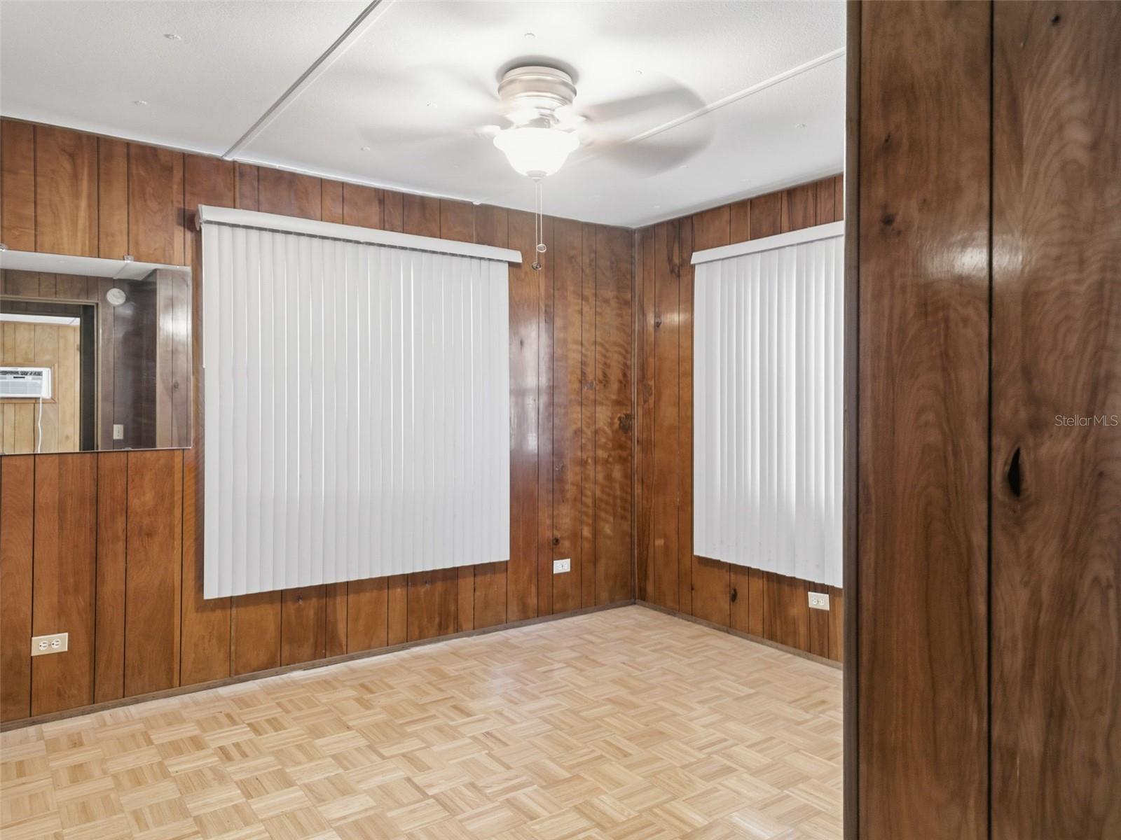 METES AND BOUNDS - Residential