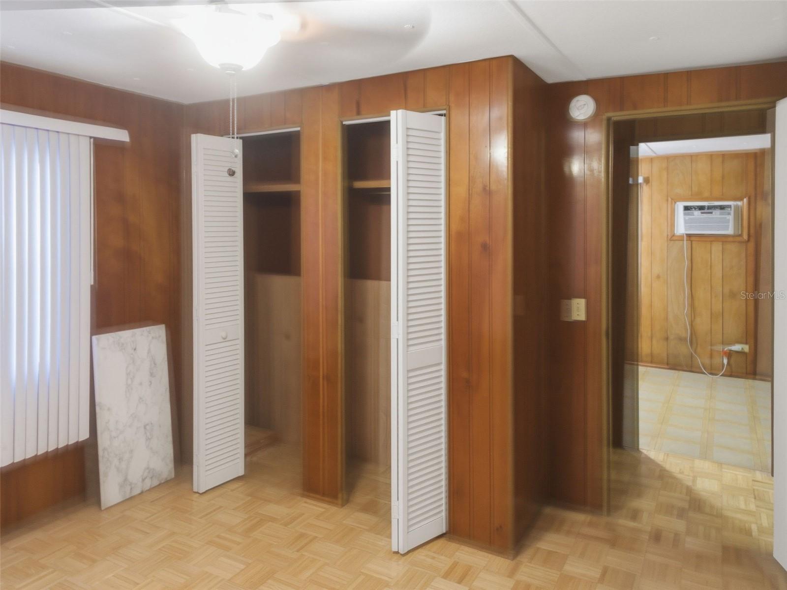 METES AND BOUNDS - Residential