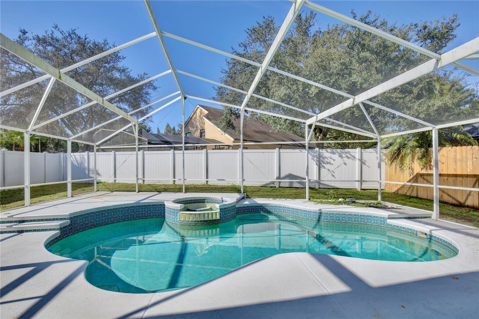 VILLAGES AT KINGSBRIDGE WEST TR C-1 - Residential