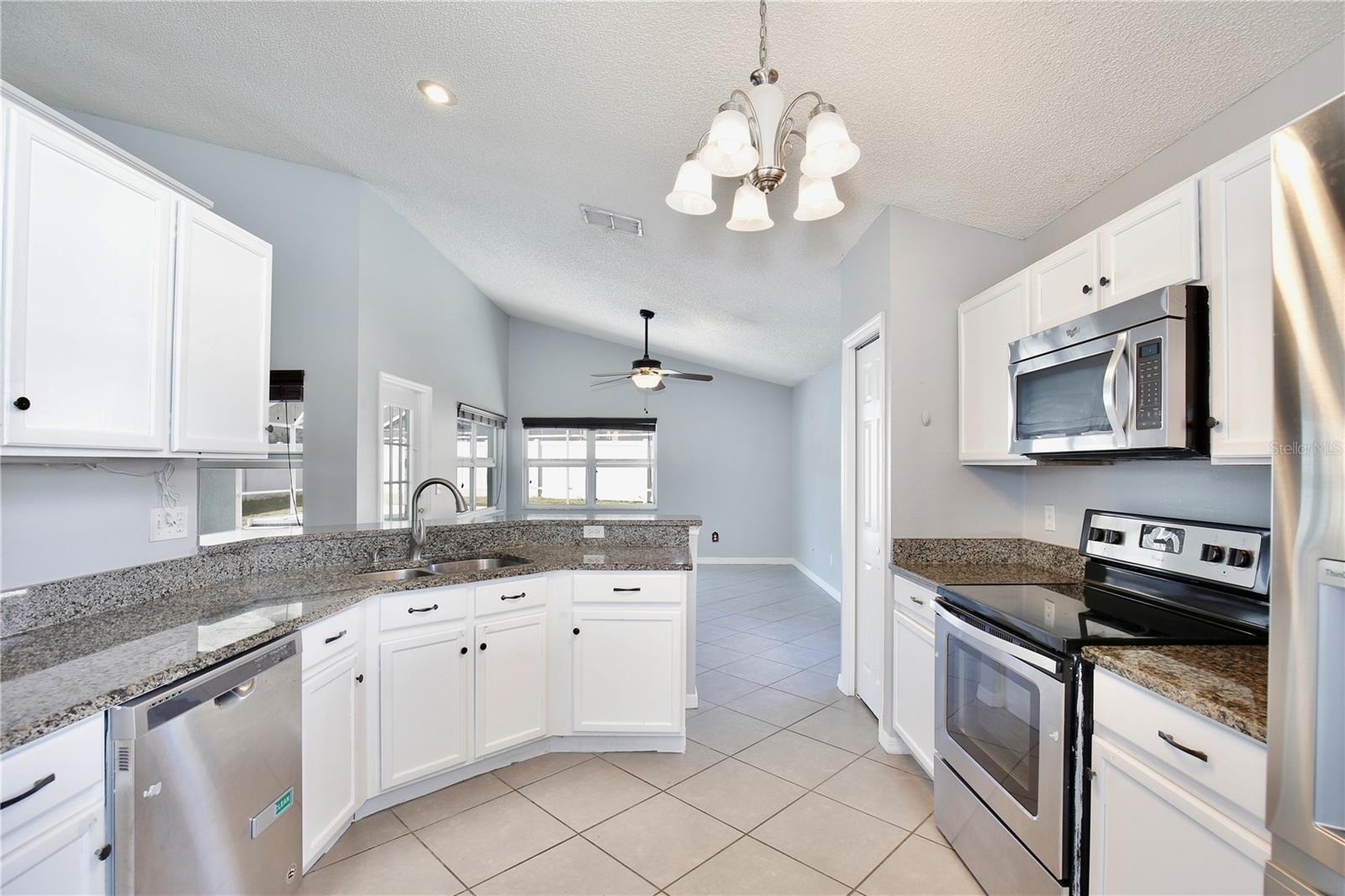 VILLAGES AT KINGSBRIDGE WEST TR C-1 - Residential