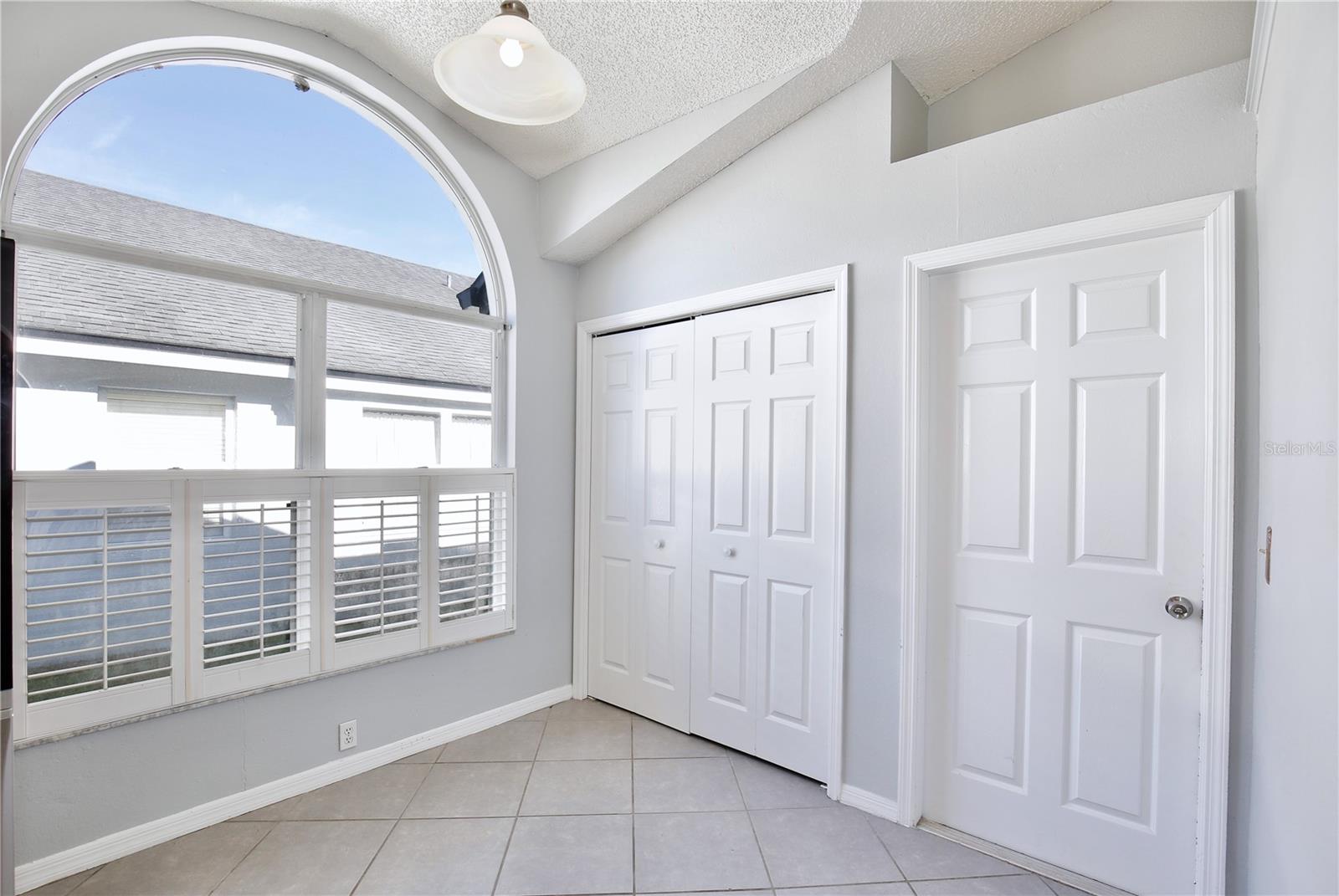 VILLAGES AT KINGSBRIDGE WEST TR C-1 - Residential