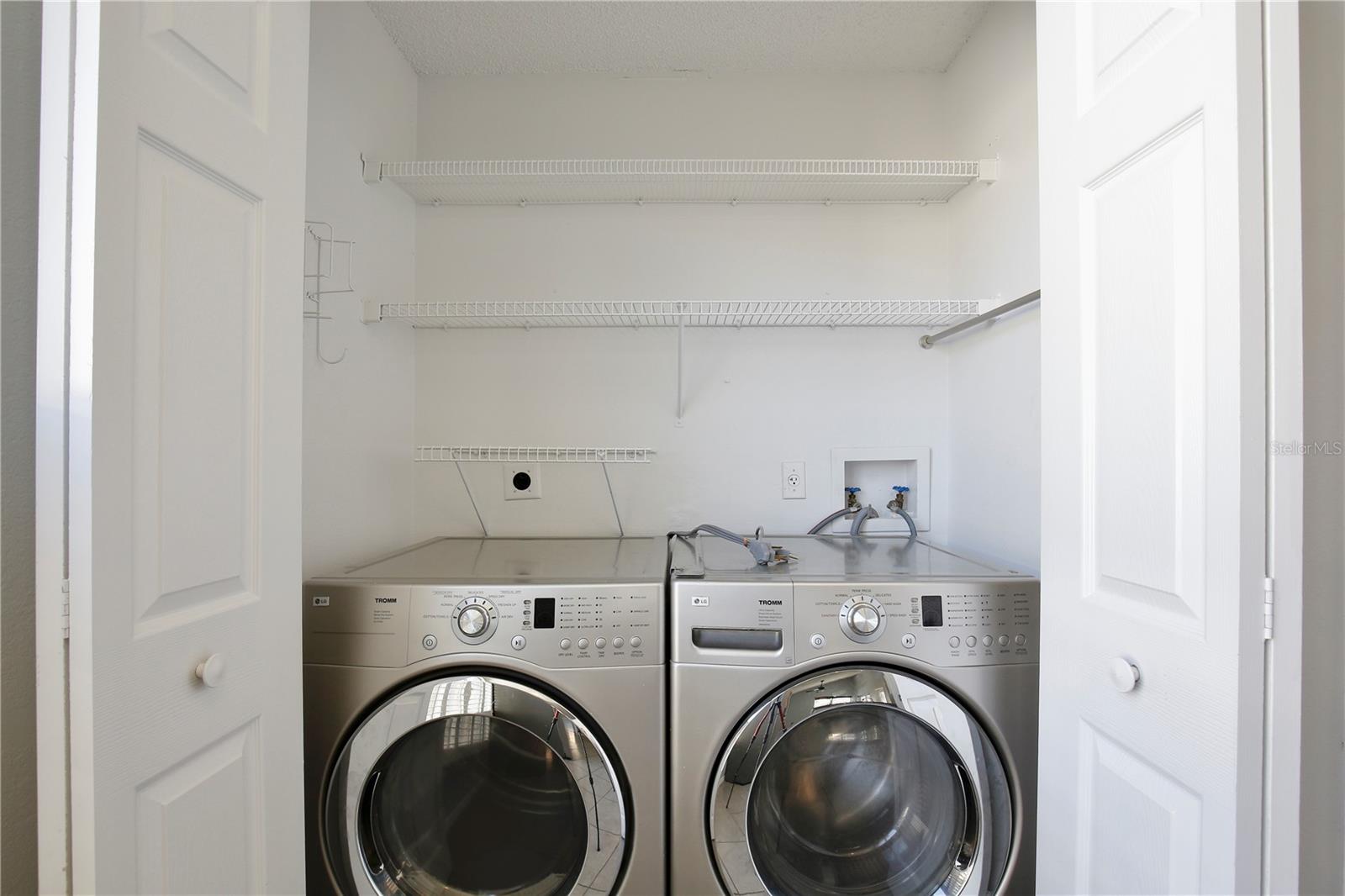 VILLAGES AT KINGSBRIDGE WEST TR C-1 - Residential