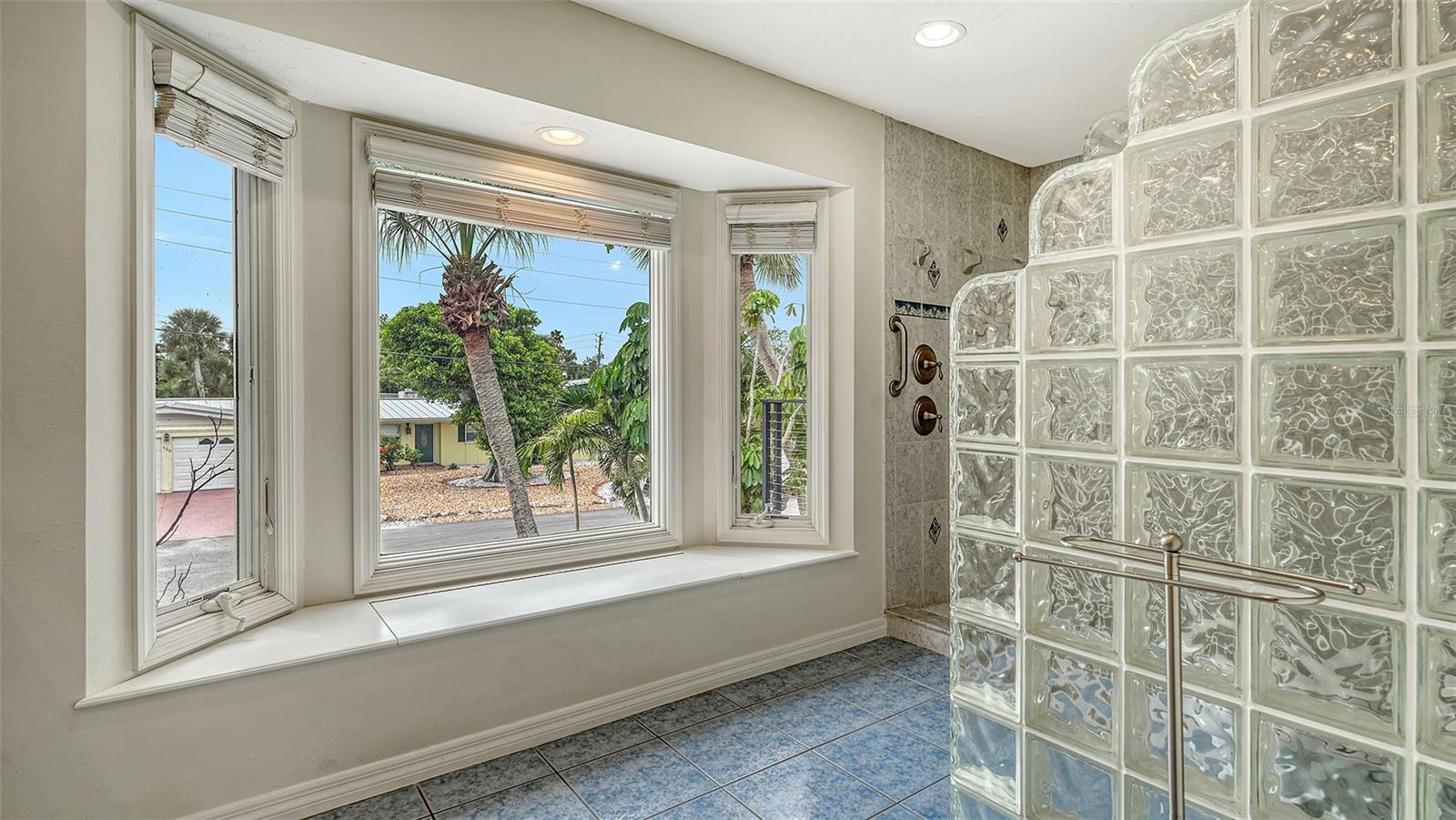 OCEAN BEACH REP - Residential