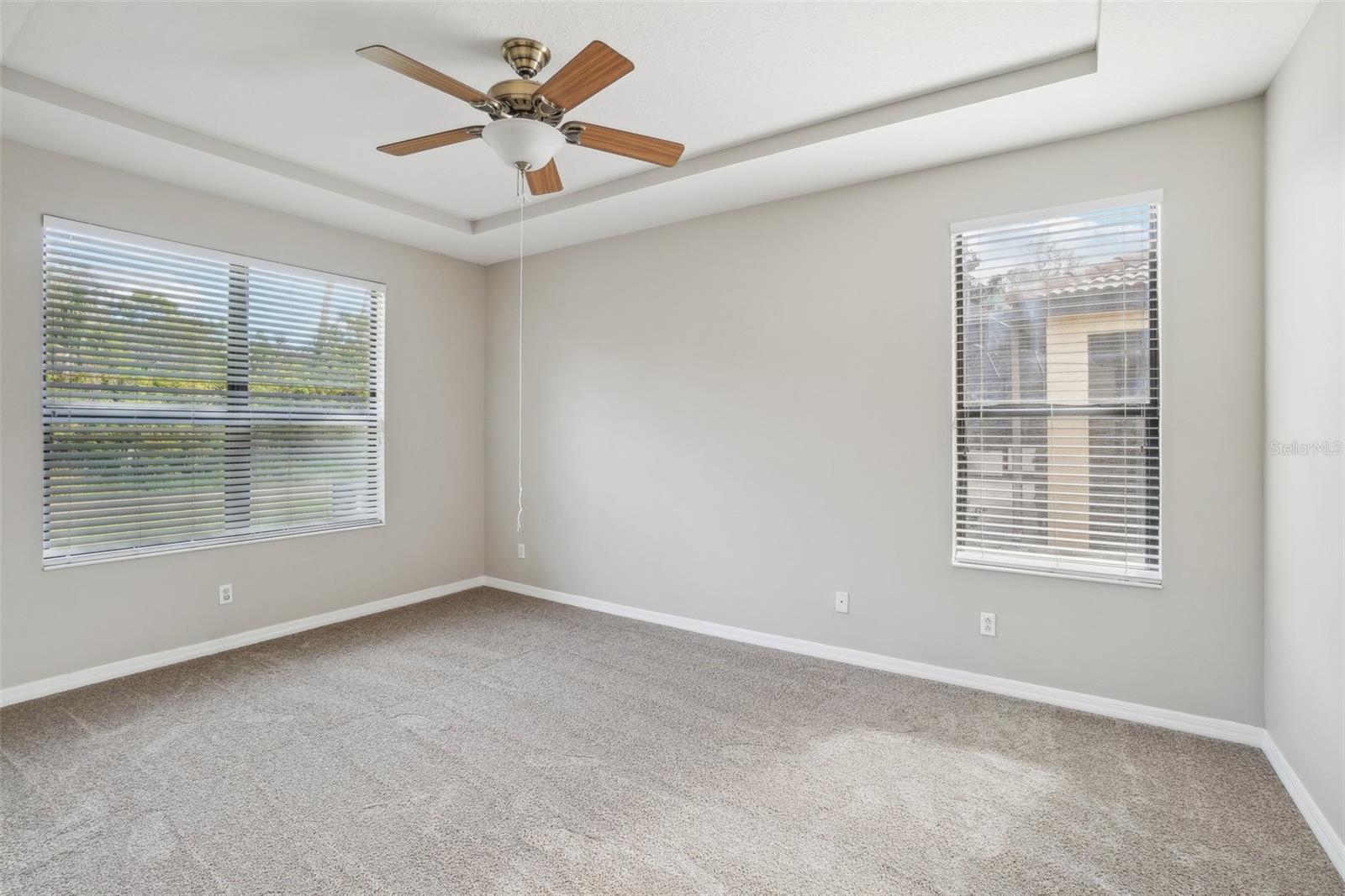 127 SILVER FALLS DRIVE