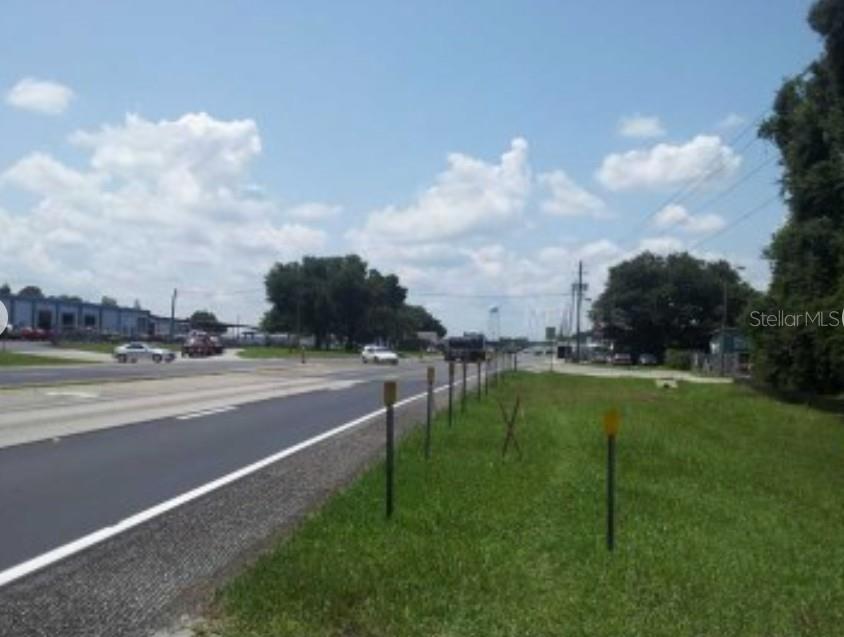 15717 US HIGHWAY 301