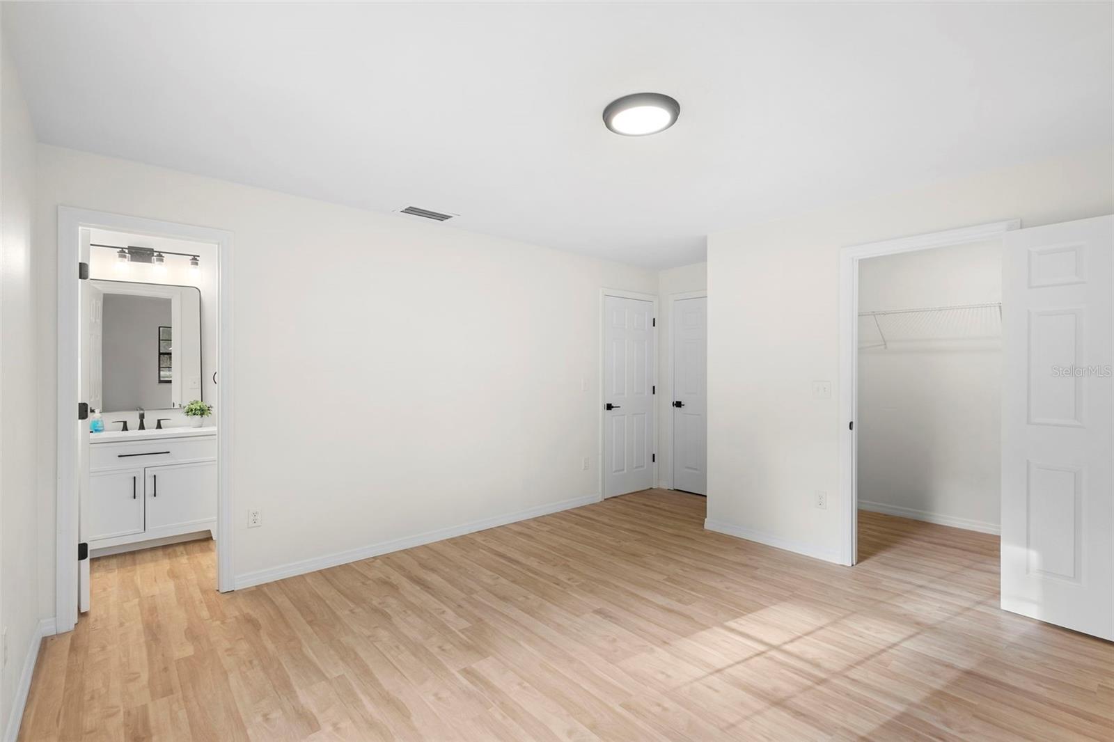 NEFF ESTATE - Residential
