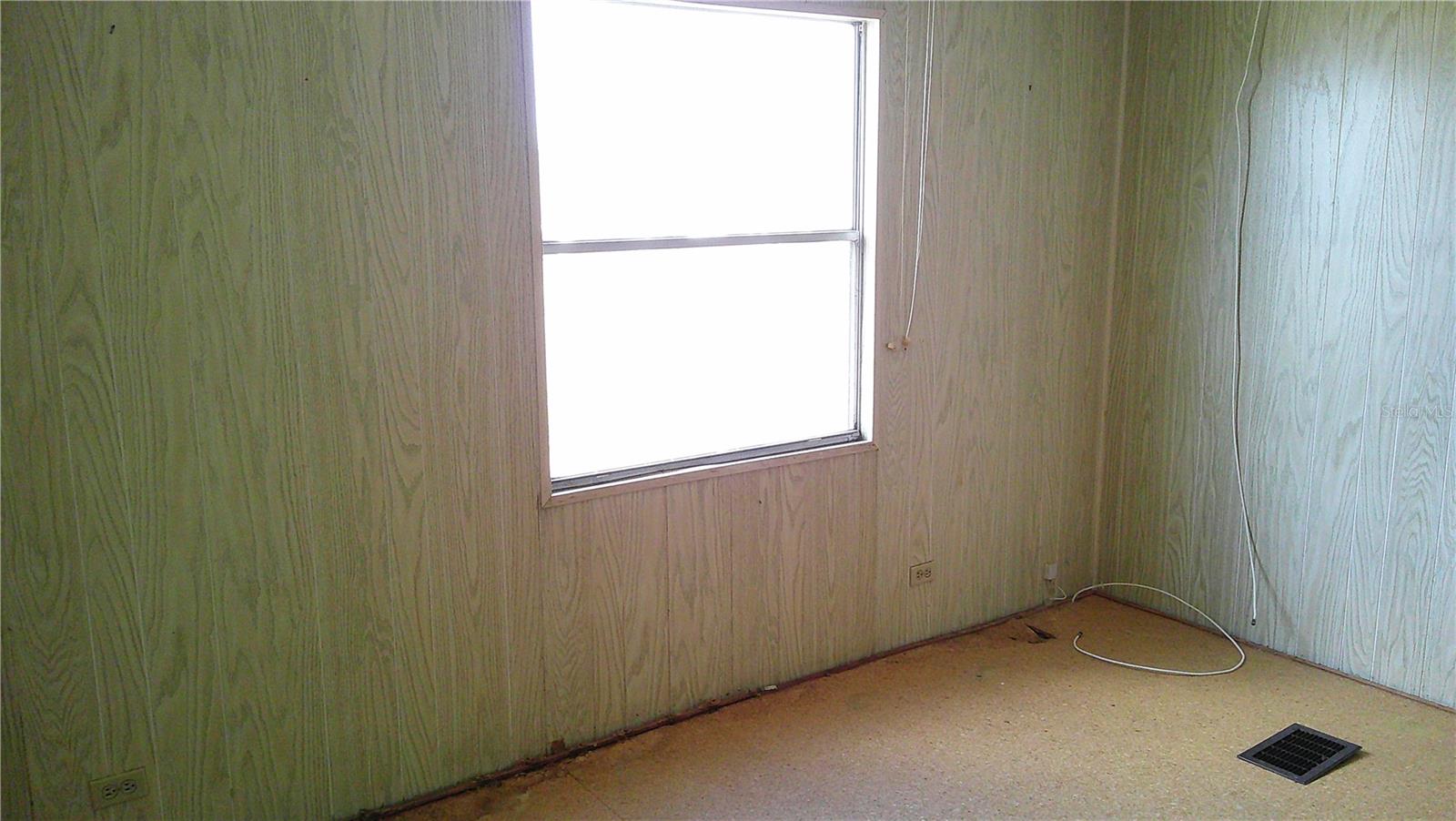 SHADOW BROOK MOBILE HOME SUB - Residential