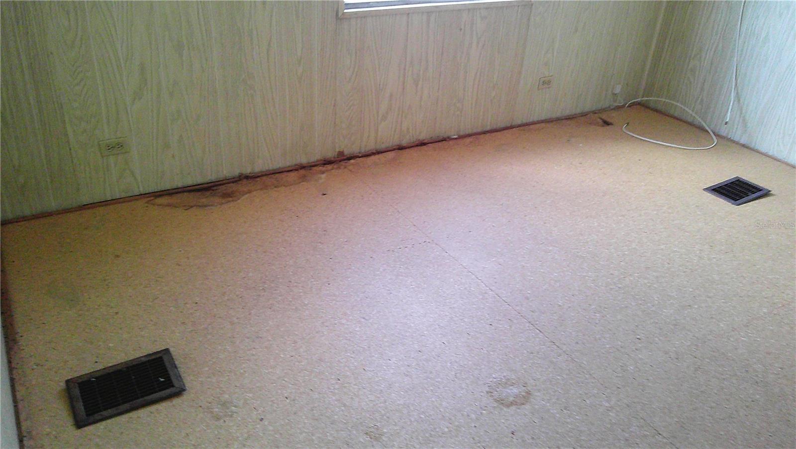 SHADOW BROOK MOBILE HOME SUB - Residential