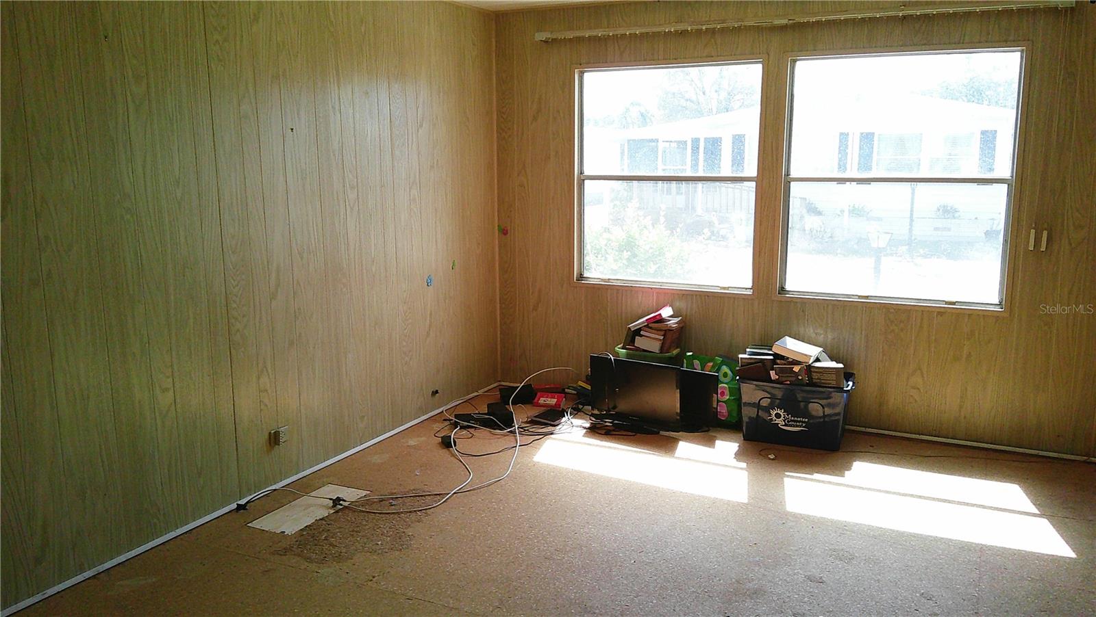 SHADOW BROOK MOBILE HOME SUB - Residential