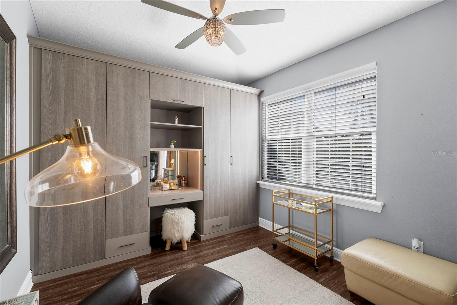 BANYAN BAY AT RUTLAND - Residential Lease