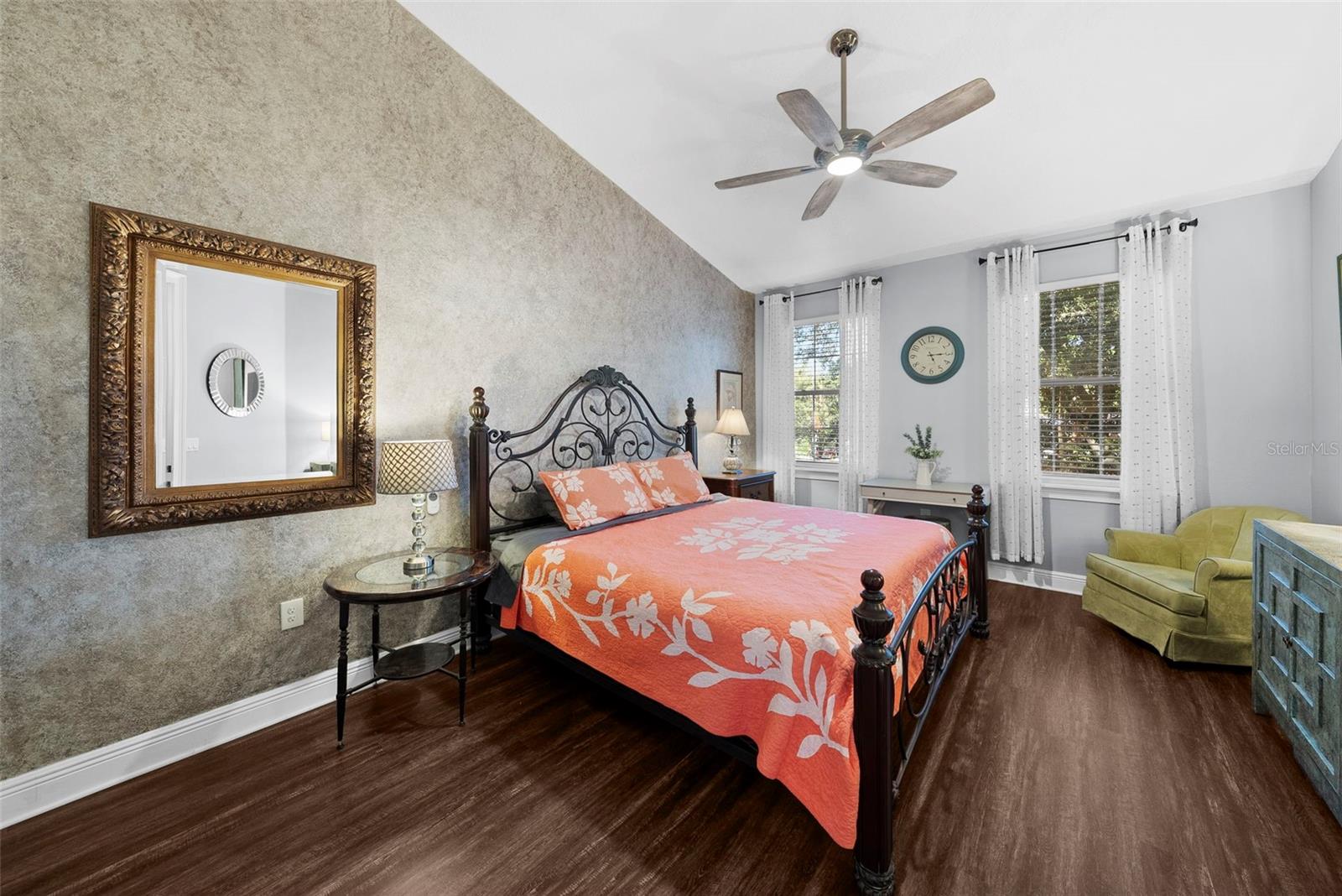 BANYAN BAY AT RUTLAND - Residential Lease