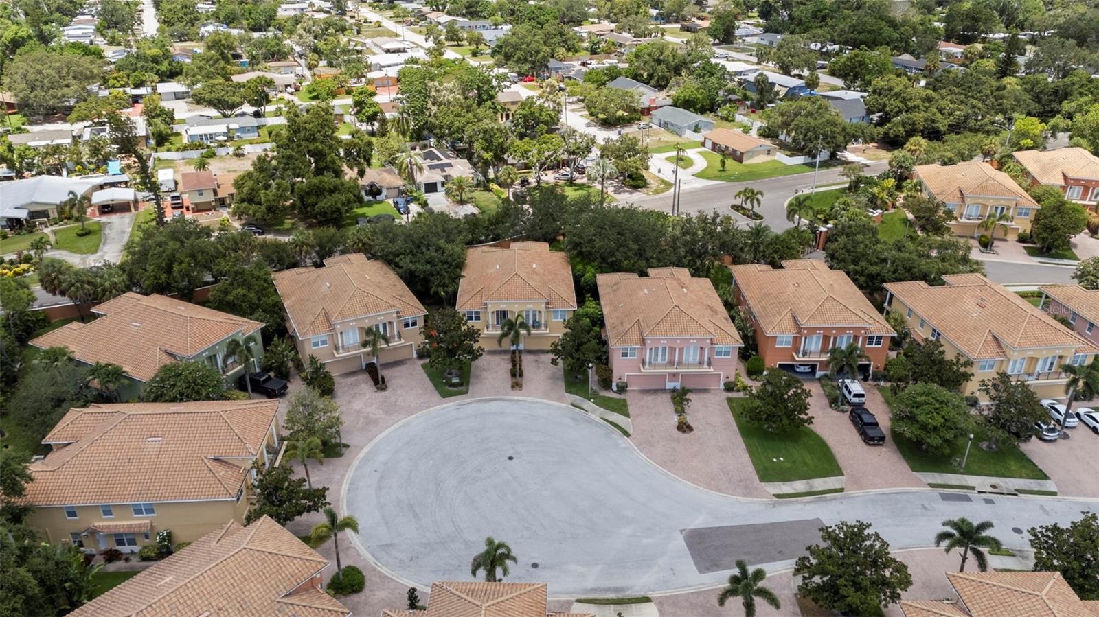 BANYAN BAY AT RUTLAND - Residential Lease