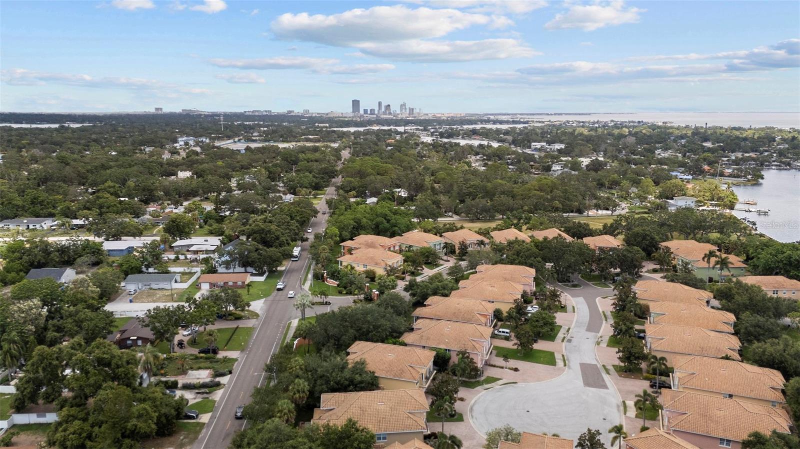 BANYAN BAY AT RUTLAND - Residential Lease