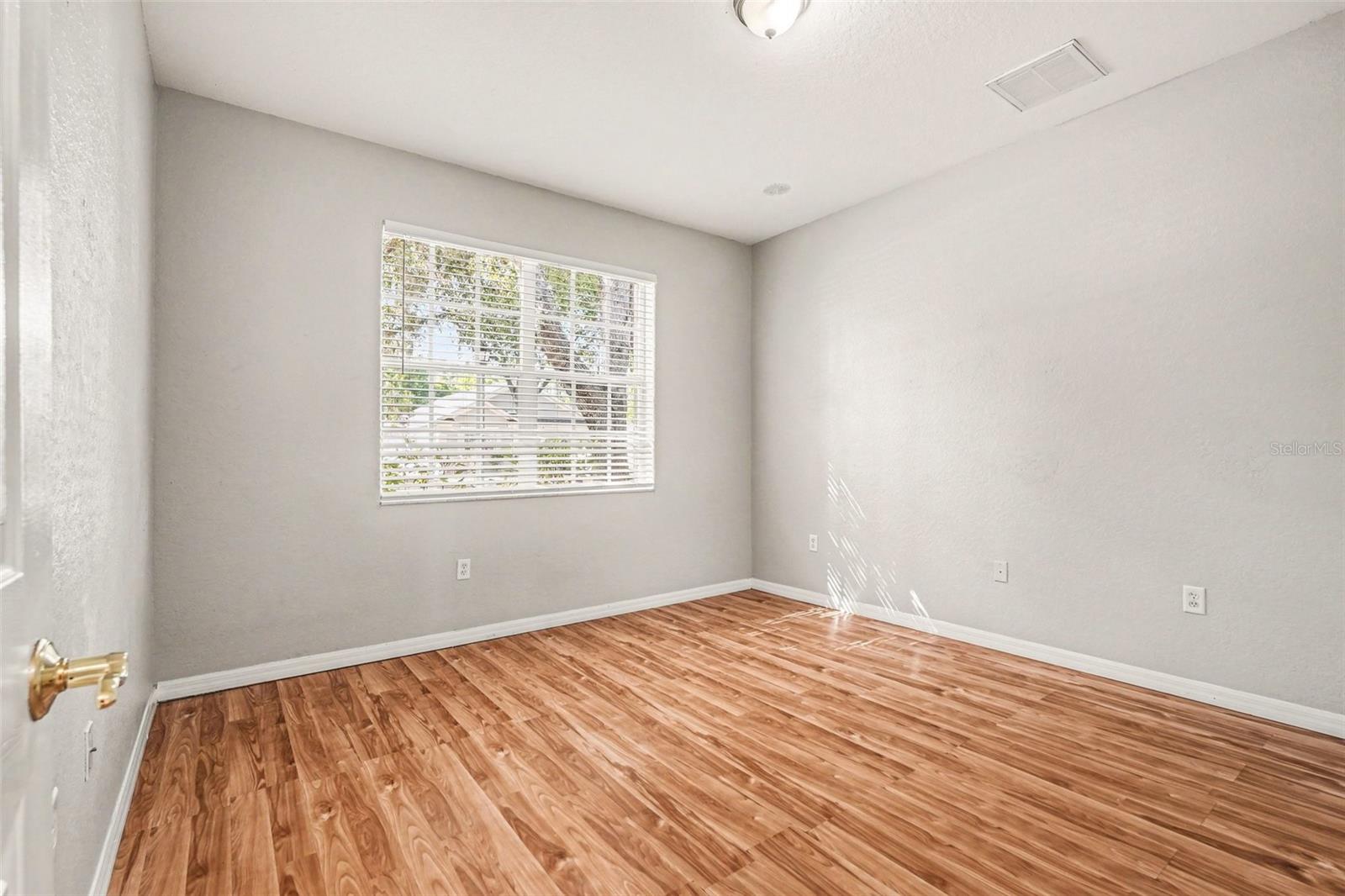 SUNCOAST LAKES PH 01 - Residential