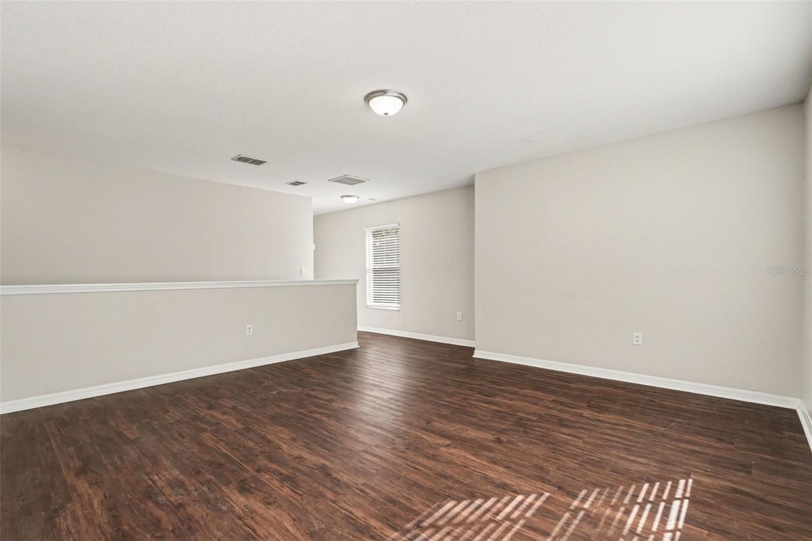 SUNCOAST LAKES PH 01 - Residential