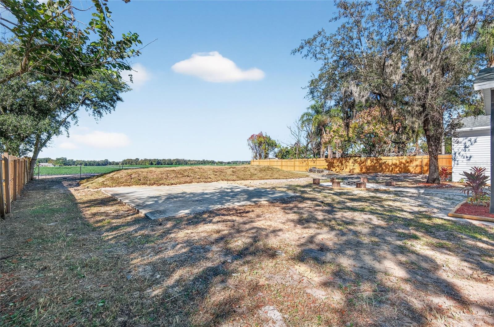 UNPLATTED - Residential