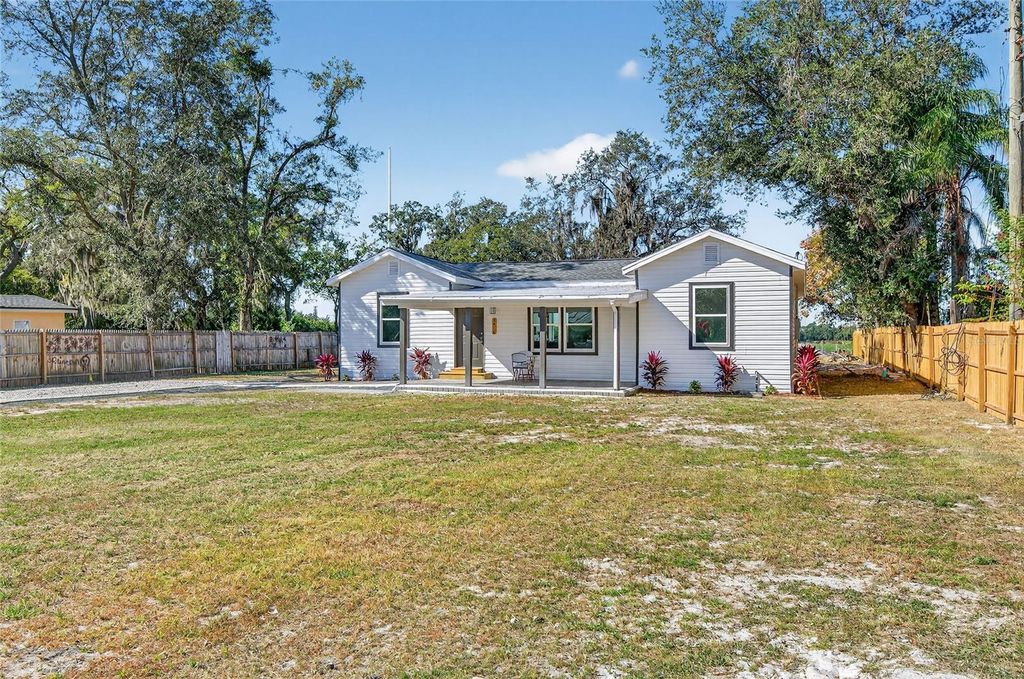 Photo of 3416 Lindsey Street, Dover, FL 33527 (MLS # TB8450046)