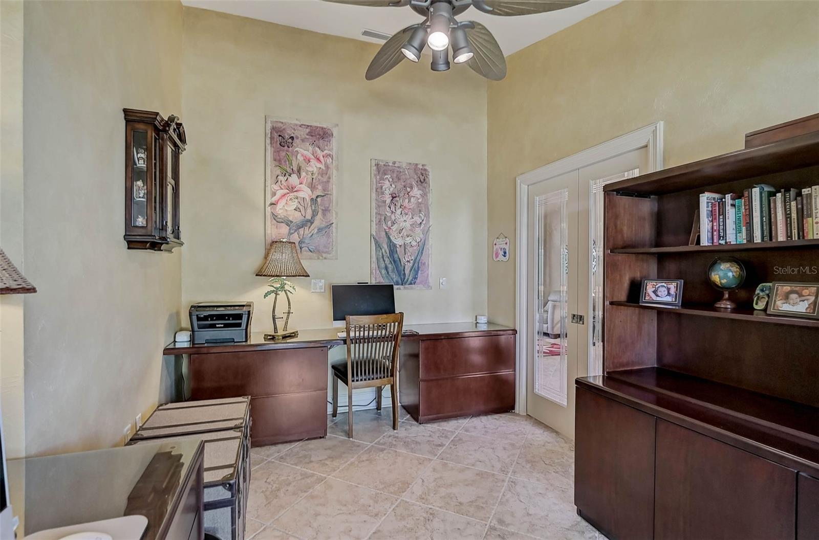SOUTHBAY YACHT & RACQUET CLUB - Residential
