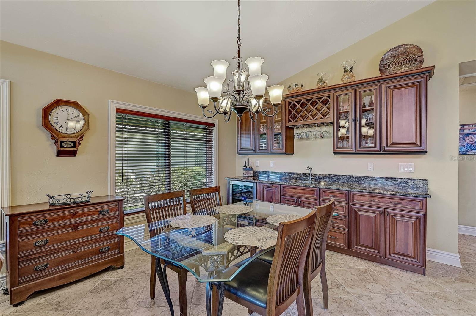 SOUTHBAY YACHT & RACQUET CLUB - Residential