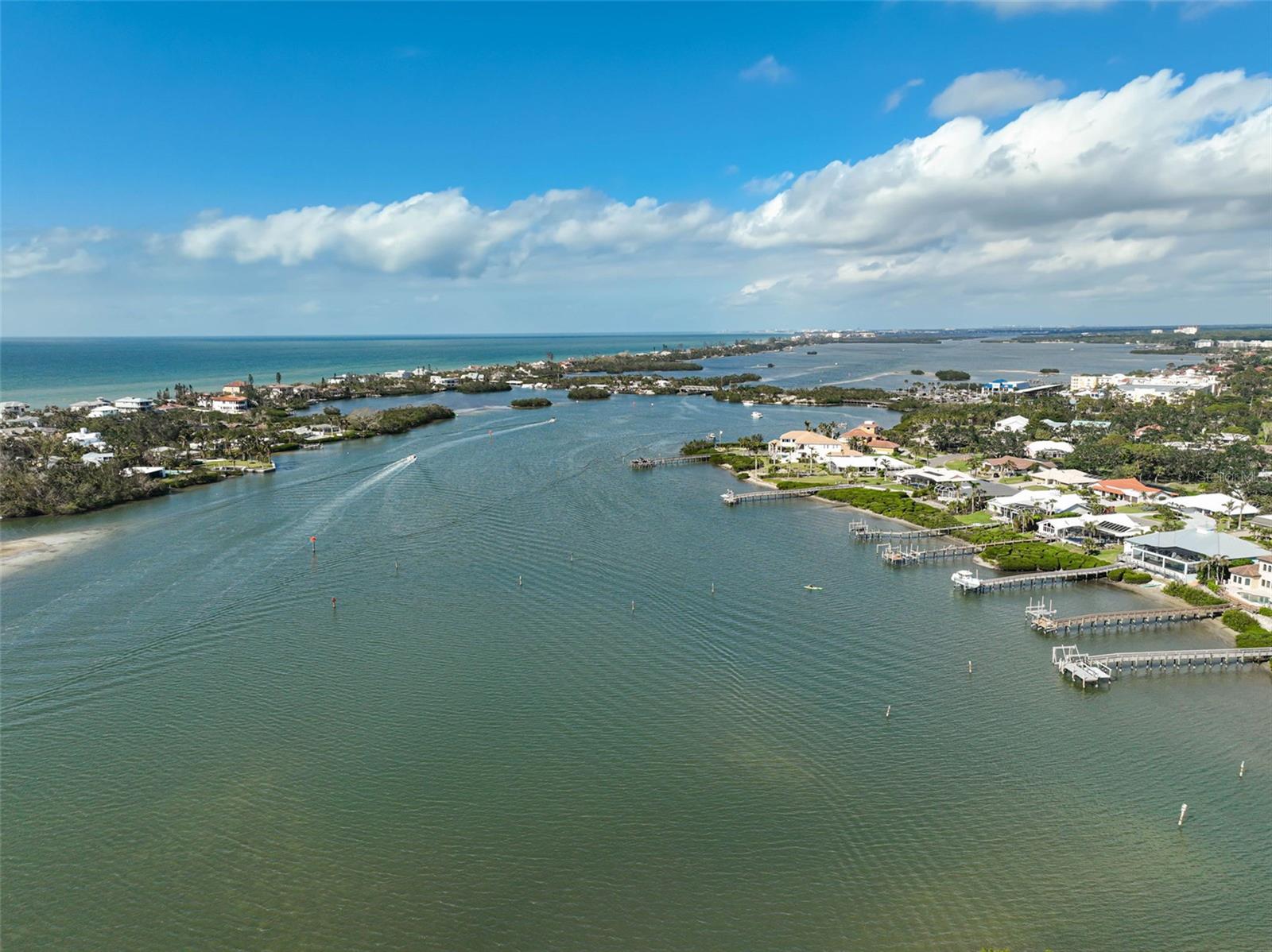 SOUTHBAY YACHT & RACQUET CLUB - Residential