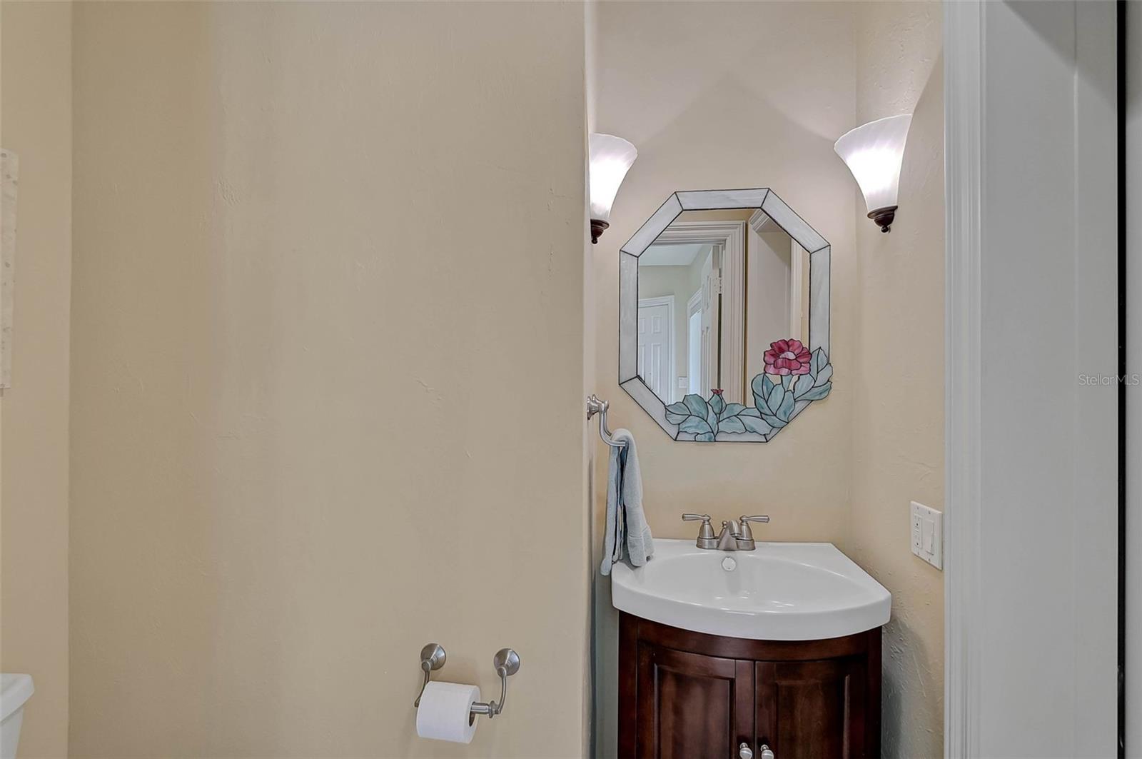 SOUTHBAY YACHT & RACQUET CLUB - Residential