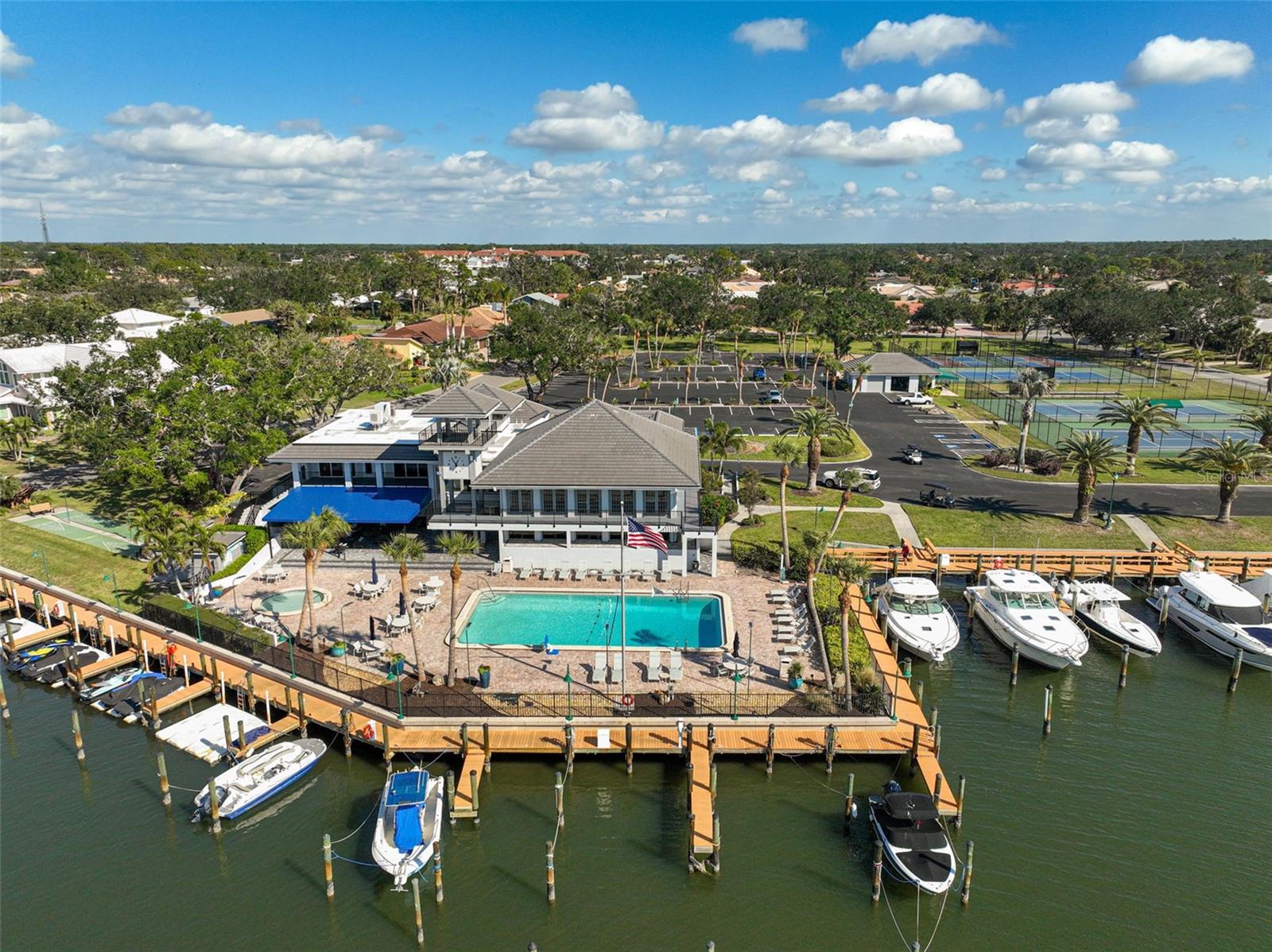 SOUTHBAY YACHT & RACQUET CLUB - Residential
