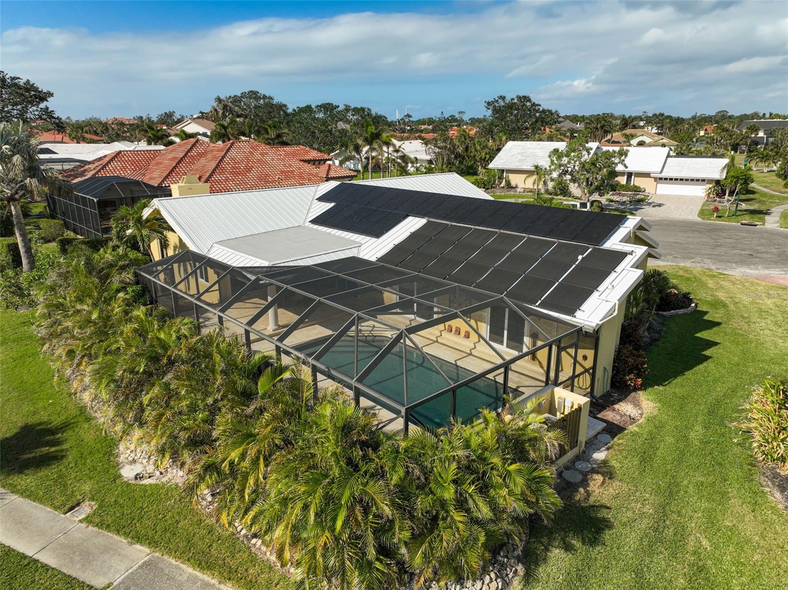 SOUTHBAY YACHT & RACQUET CLUB - Residential
