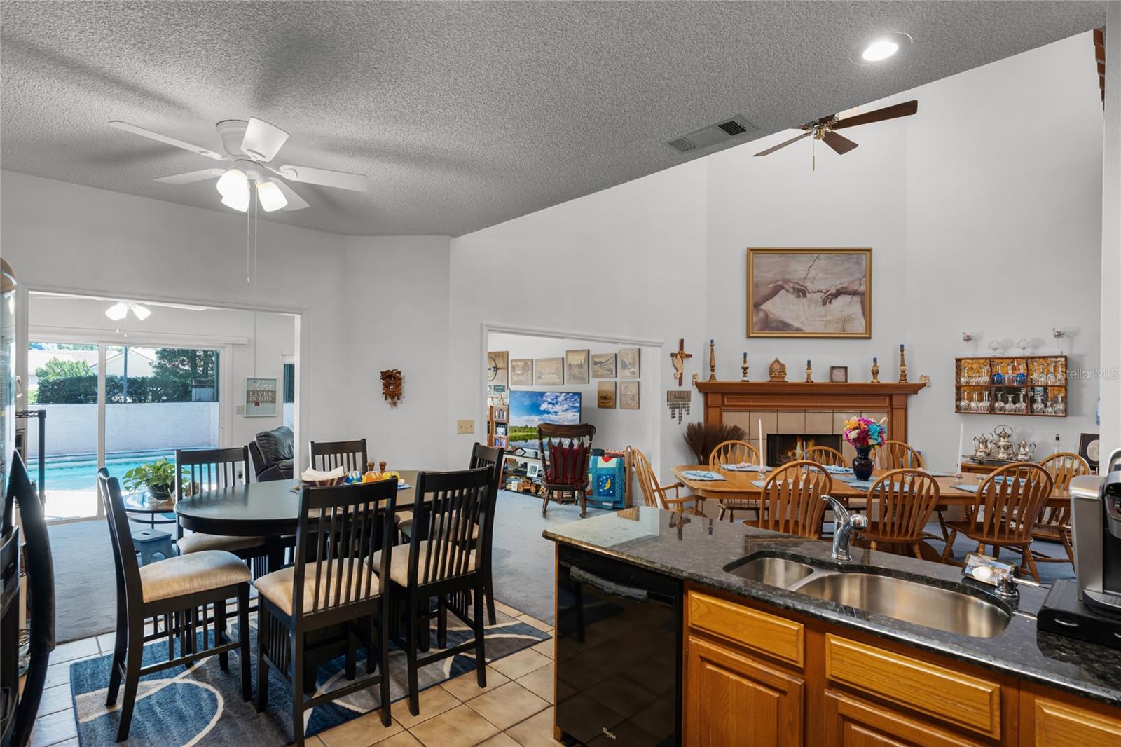 THE ESTATE - Residential