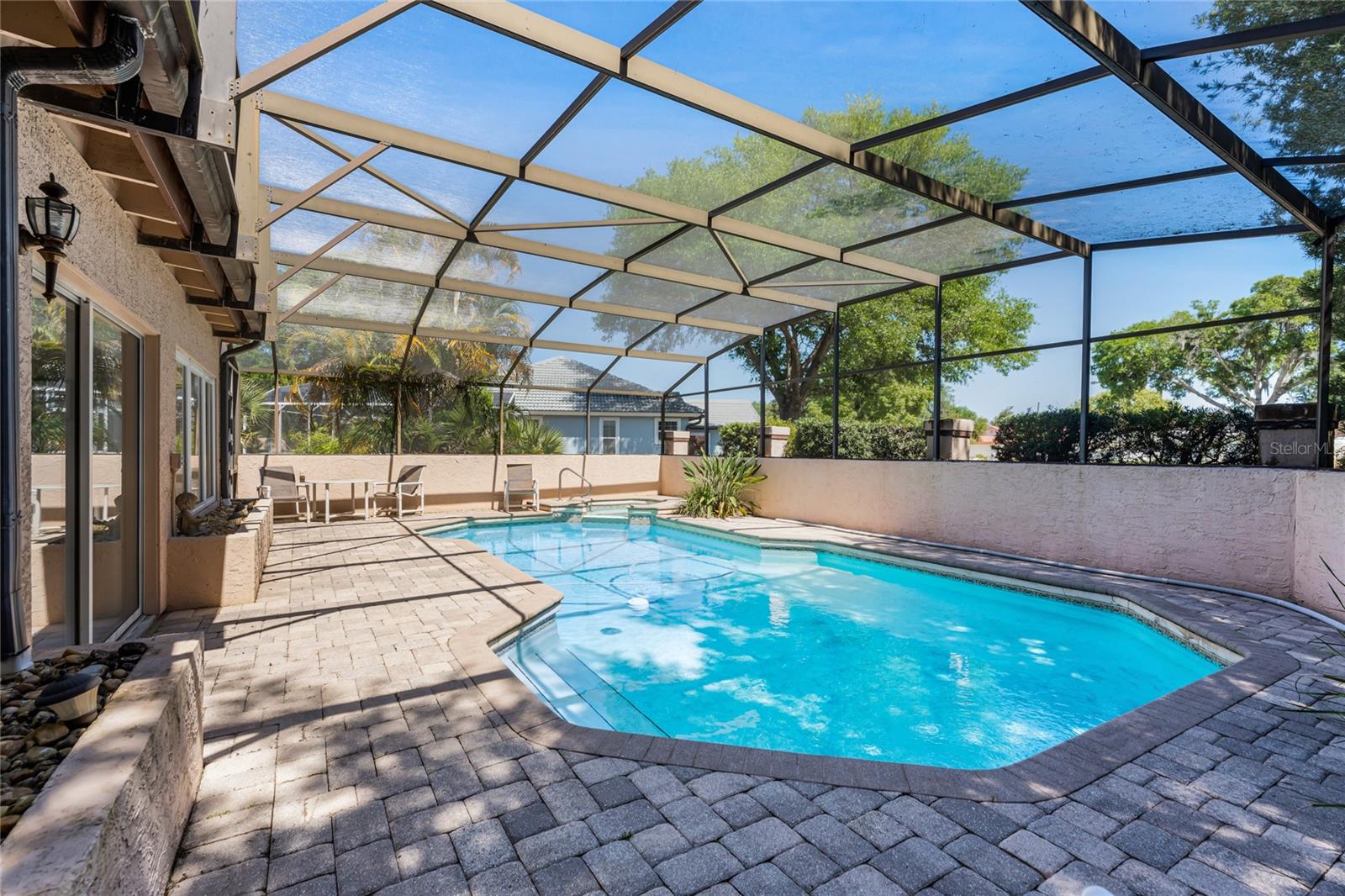 THE ESTATE - Residential