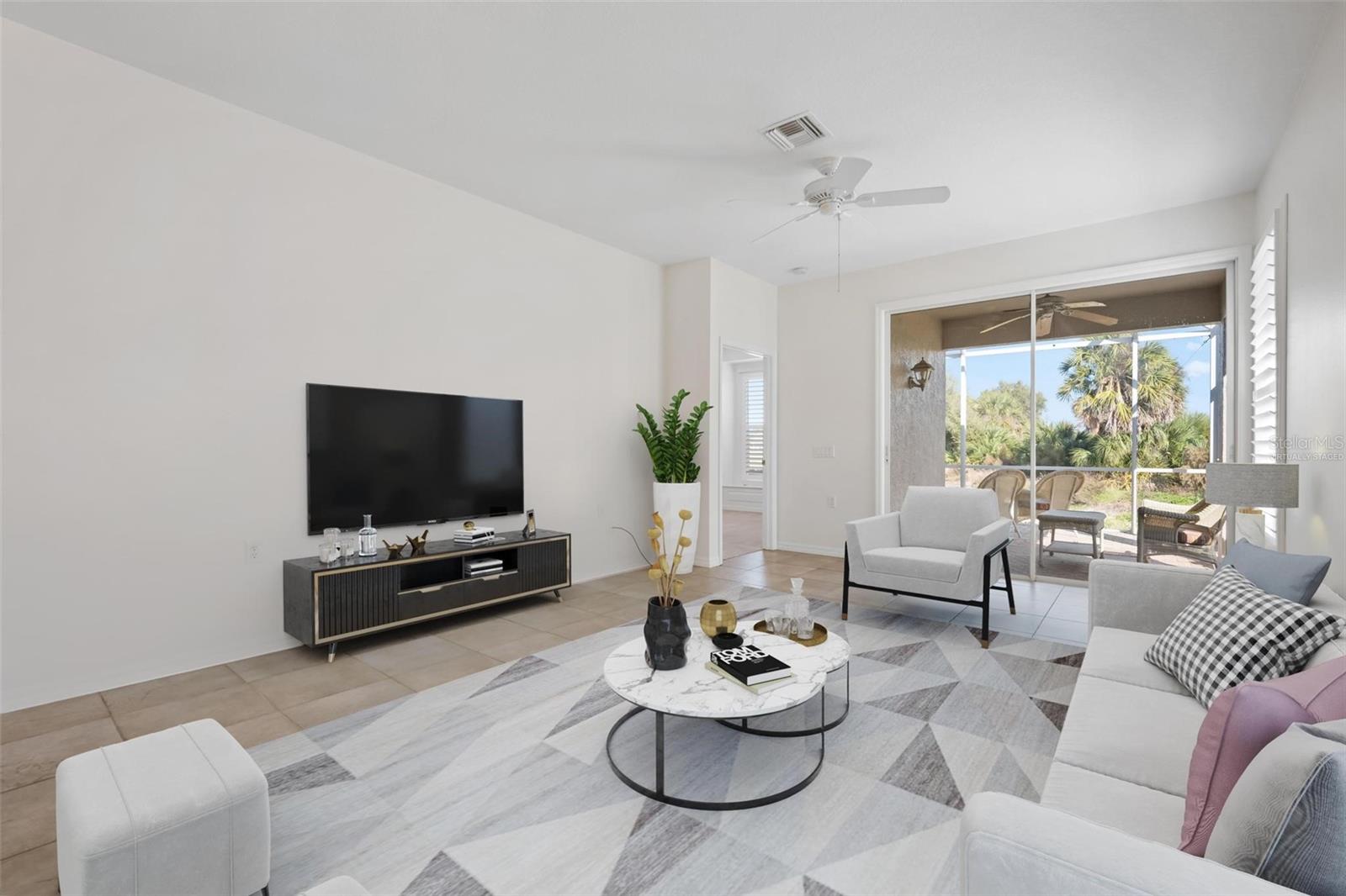 PELICAN POINTE GOLF & COUNTRY CLUB - Residential