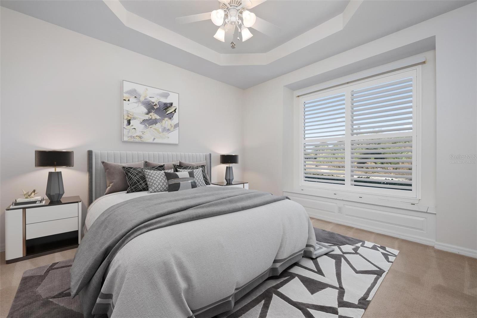 PELICAN POINTE GOLF & COUNTRY CLUB - Residential