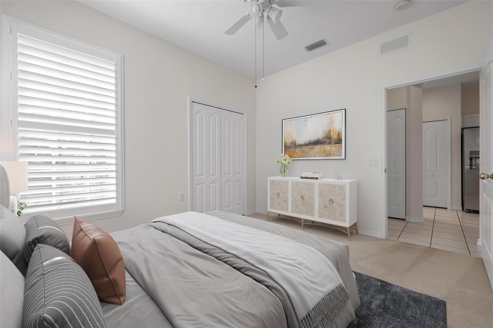 PELICAN POINTE GOLF & COUNTRY CLUB - Residential