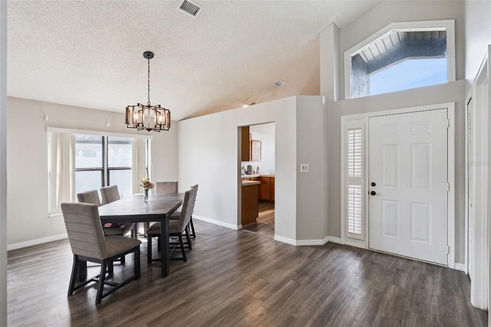 381 MAINSAIL COURT