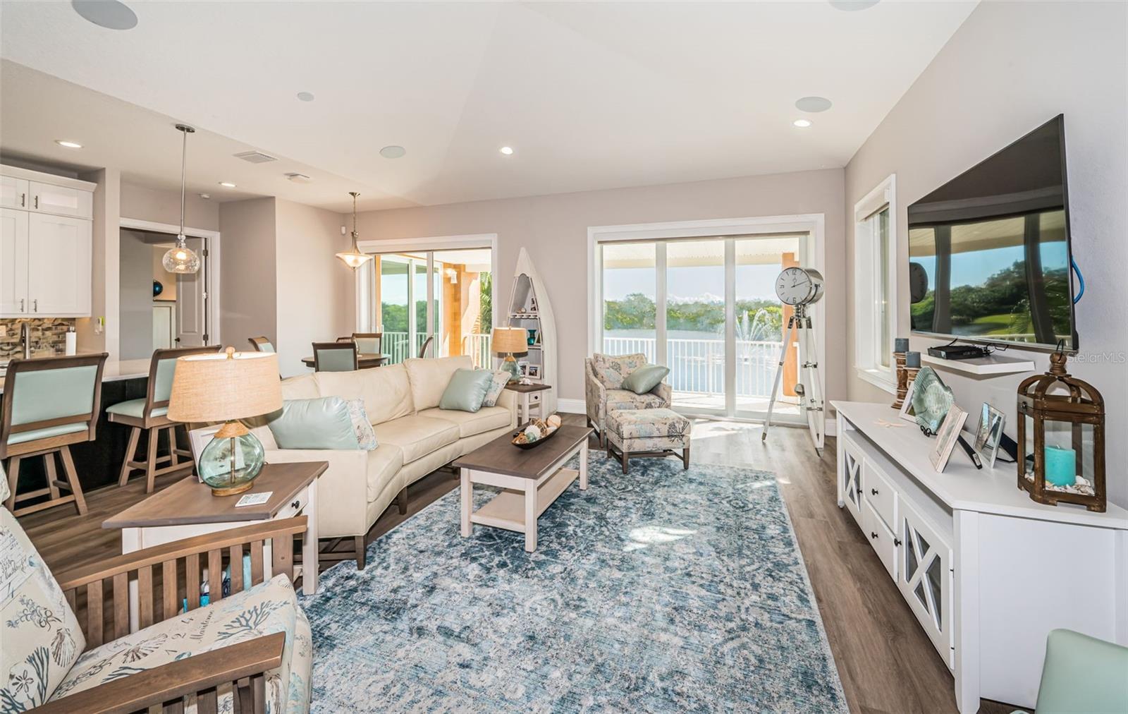 MARINA BAY GARDEN VILLAS - Residential