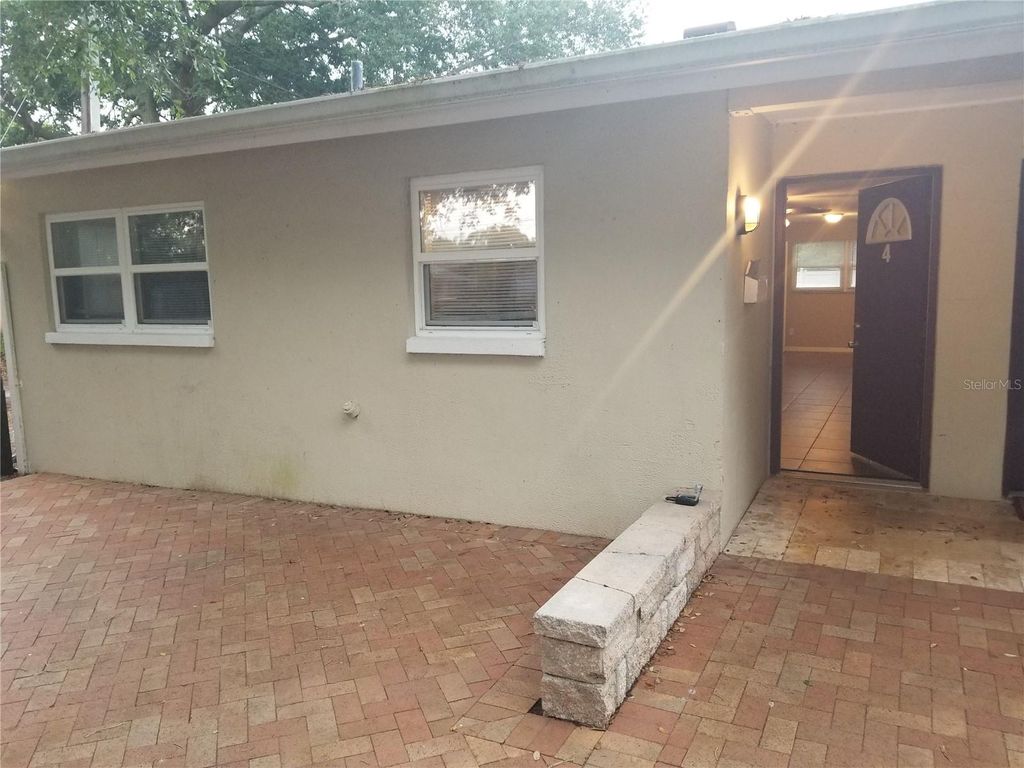 Photo of 7100 Dartmouth Avenue N #4, St Petersburg, FL 33710 (MLS # TB8443048)