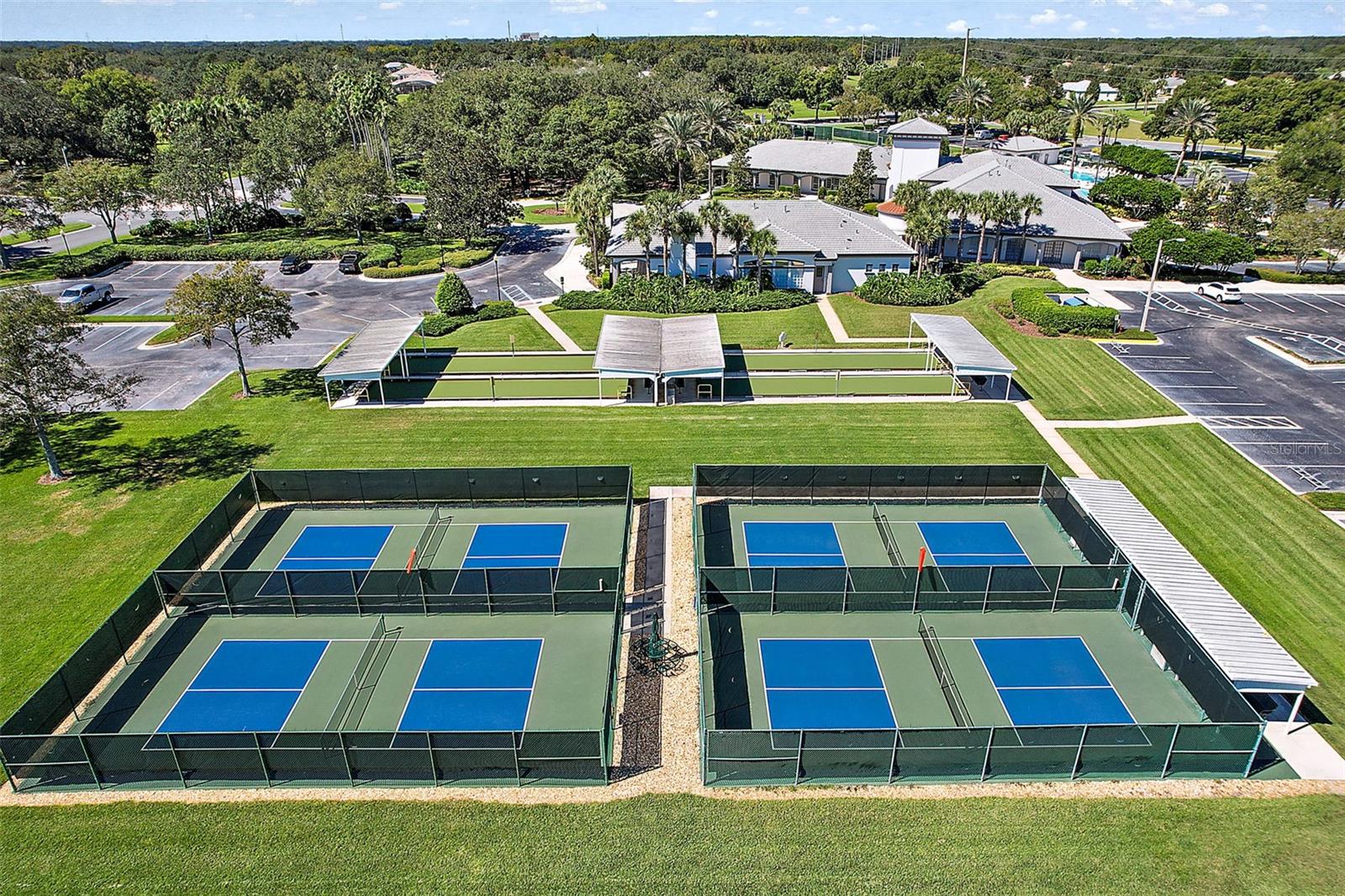 LEGACY/LEESBURG UN 01 - Residential