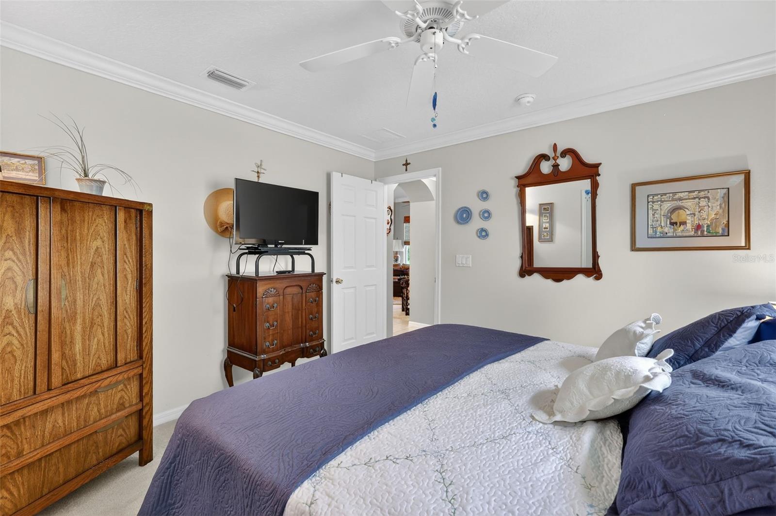 LEGACY/LEESBURG UN 01 - Residential