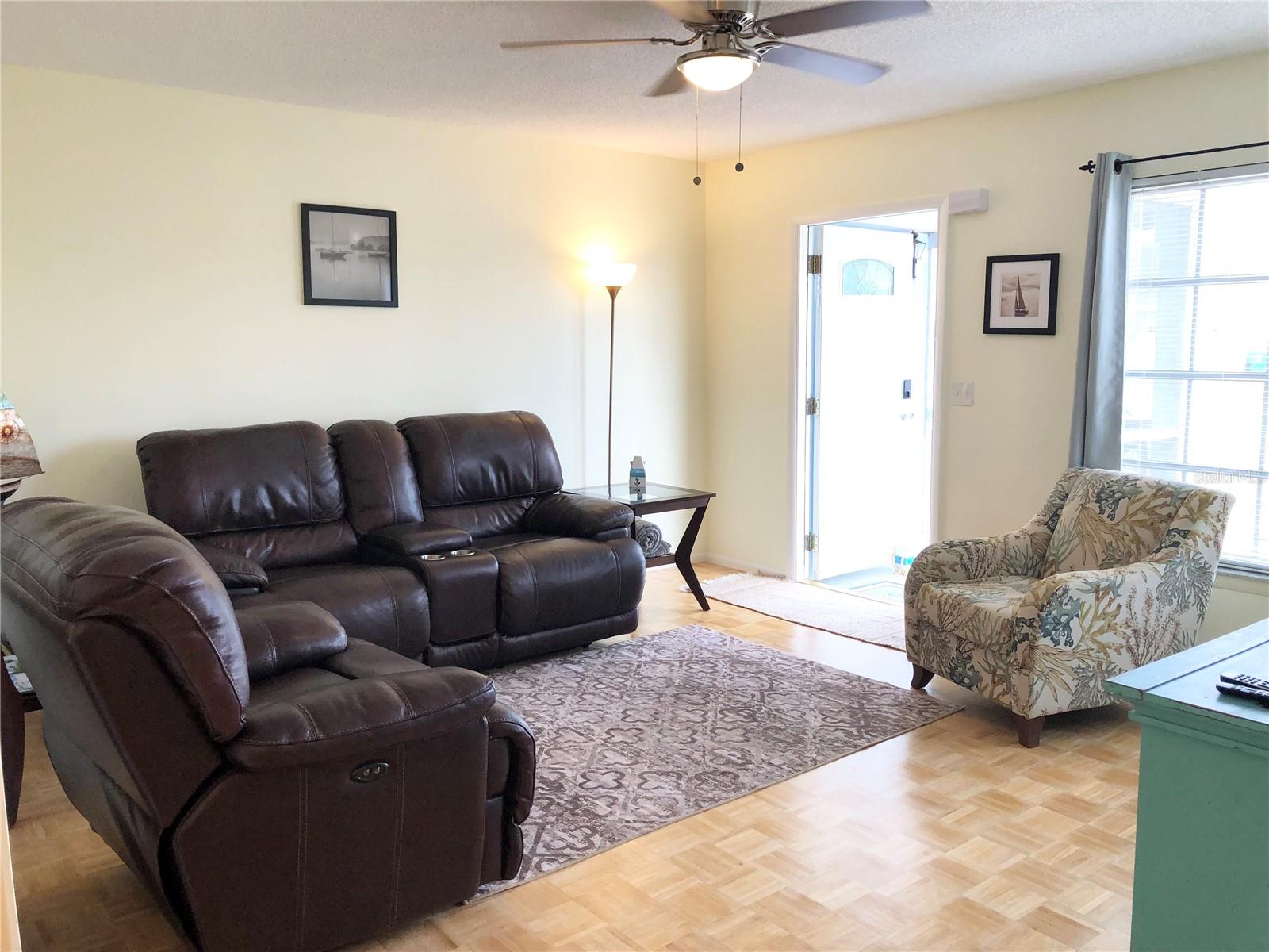 119 OLDENBURGH COURT NE