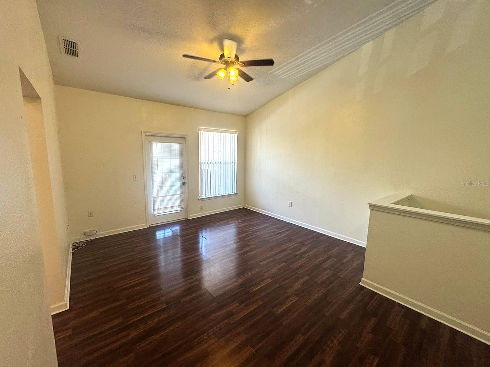 THE VILLAS CONDO - Residential
