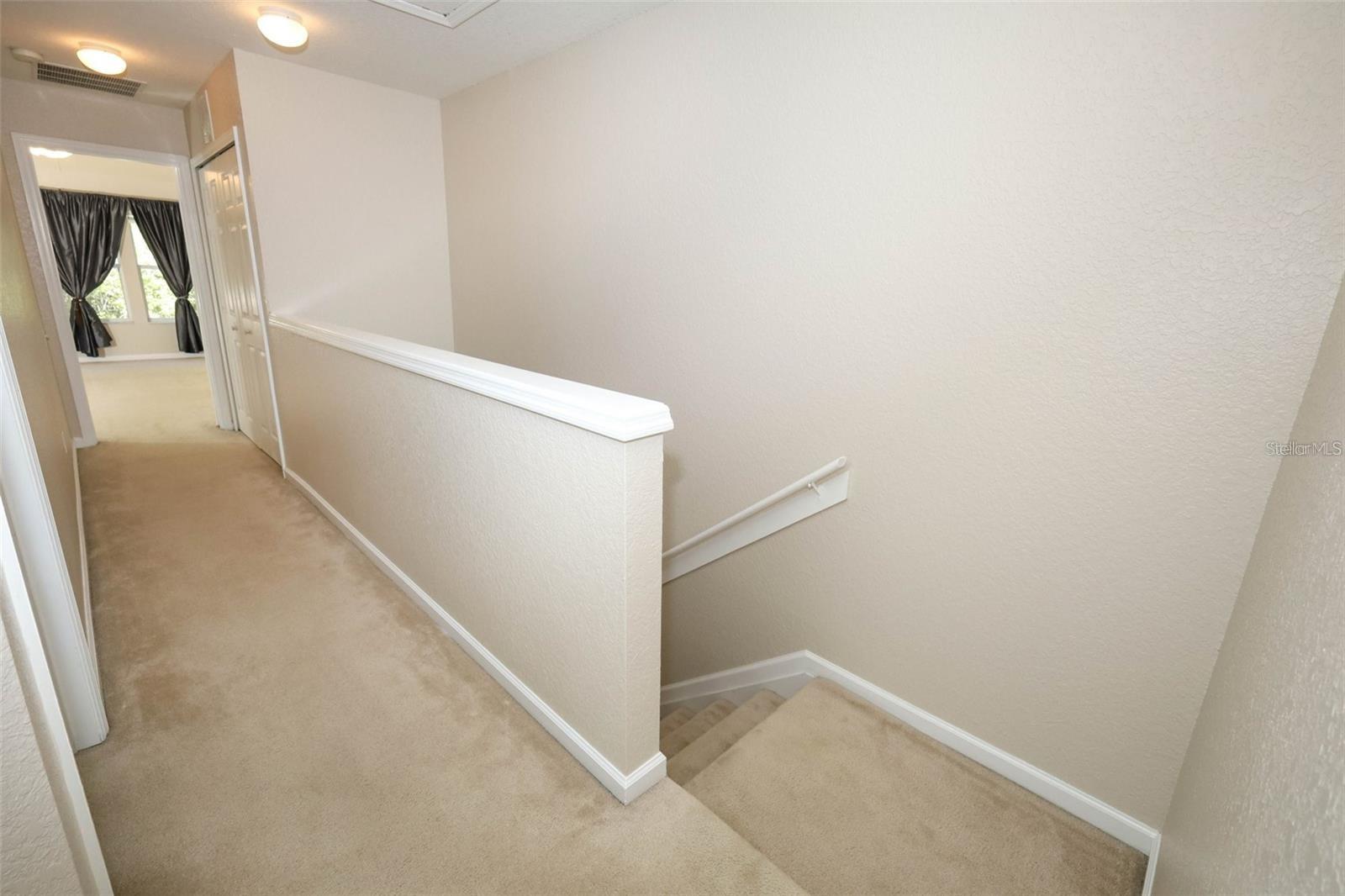 DUNWOODY COMMONS PH 2 - Residential Lease